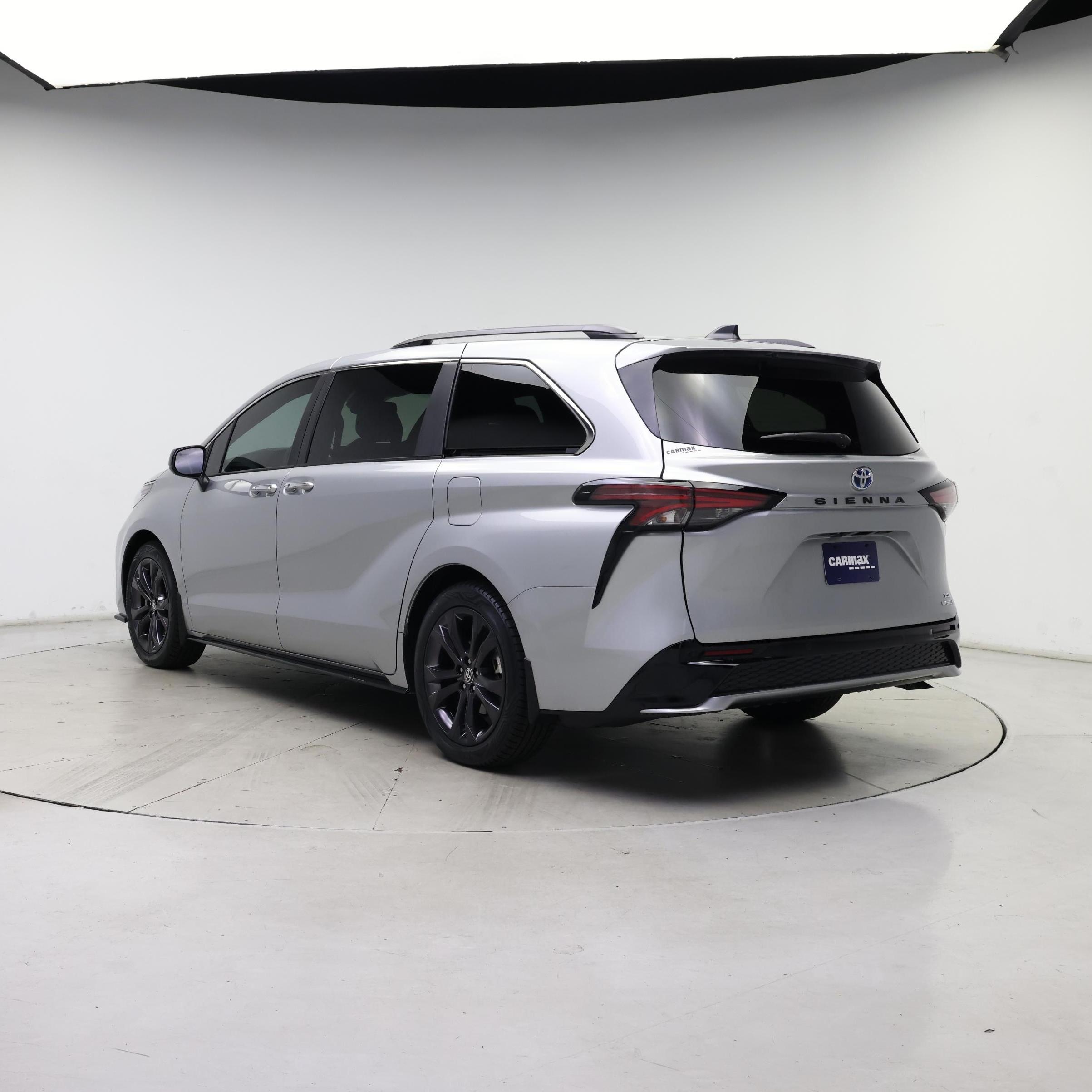Thumbnail: 2024 Toyota Sienna - 2
