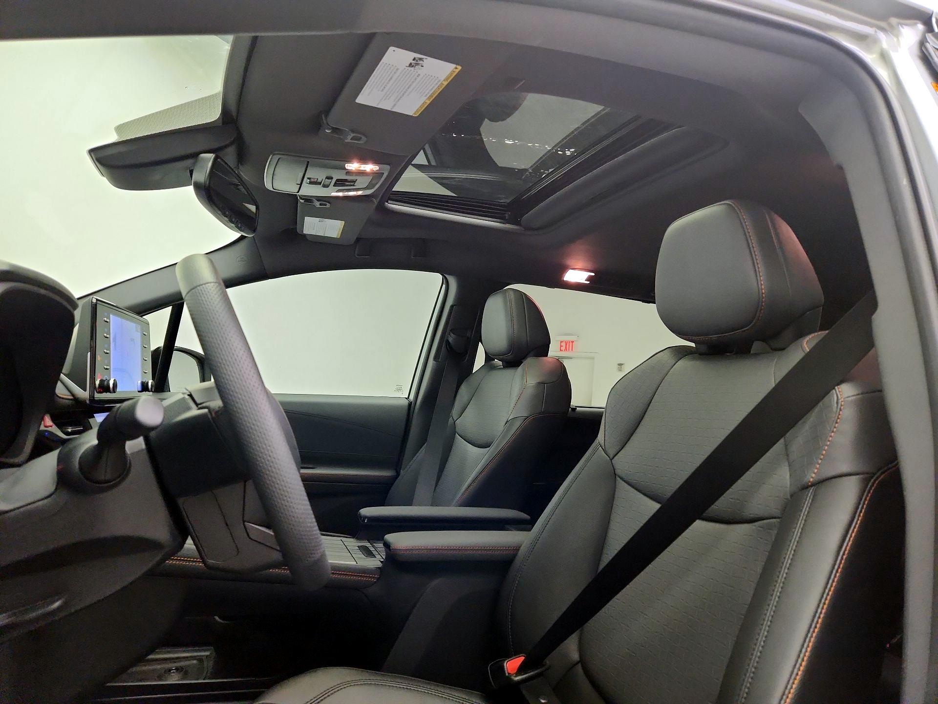 Thumbnail: 2024 Toyota Sienna - 20