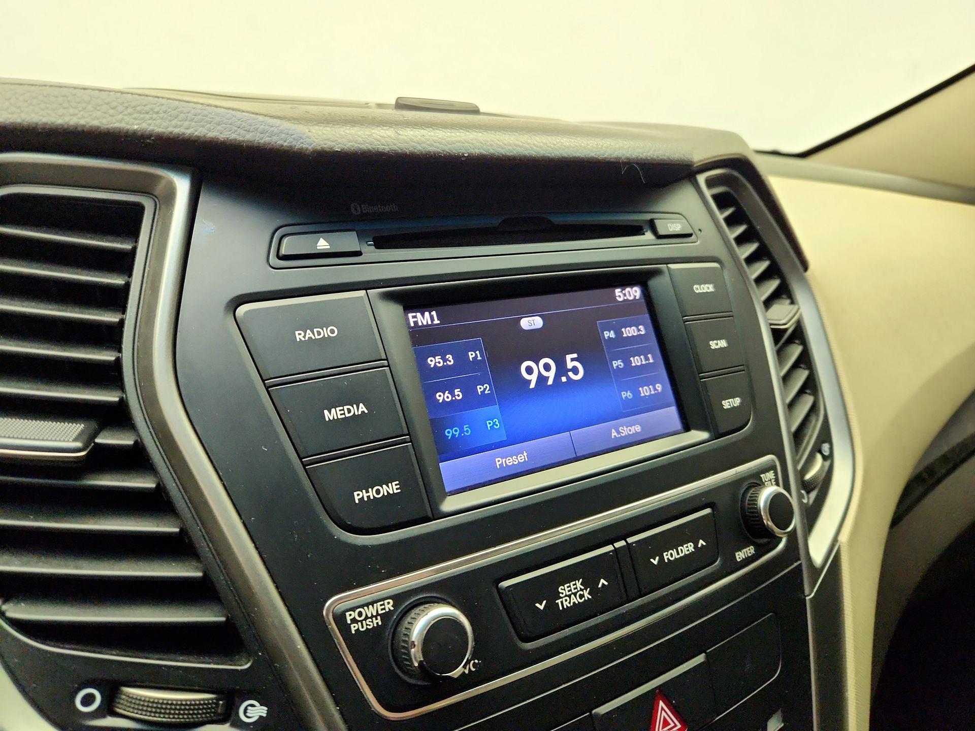 Thumbnail: 2018 Hyundai Santa Fe - 15