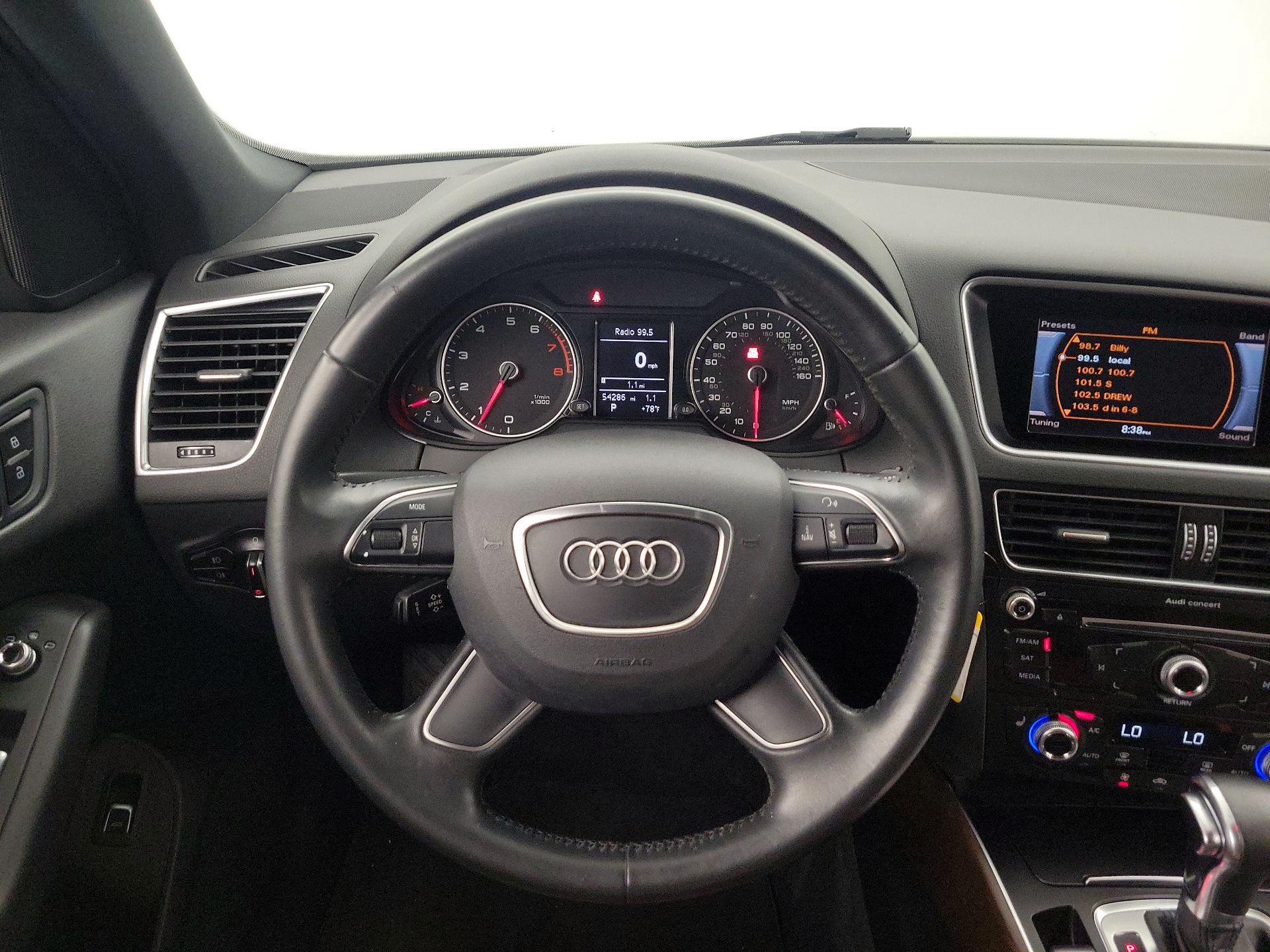 Thumbnail: 2016 Audi Q5 - 10