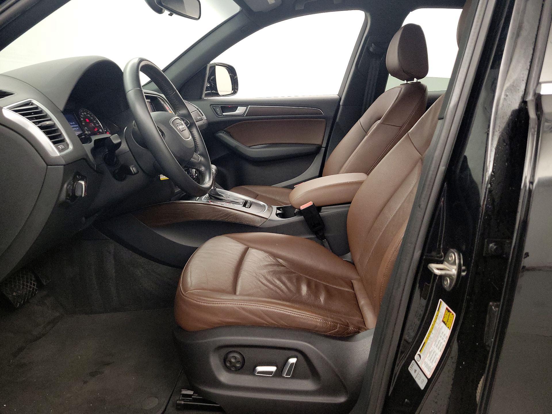 Thumbnail: 2016 Audi Q5 - 11