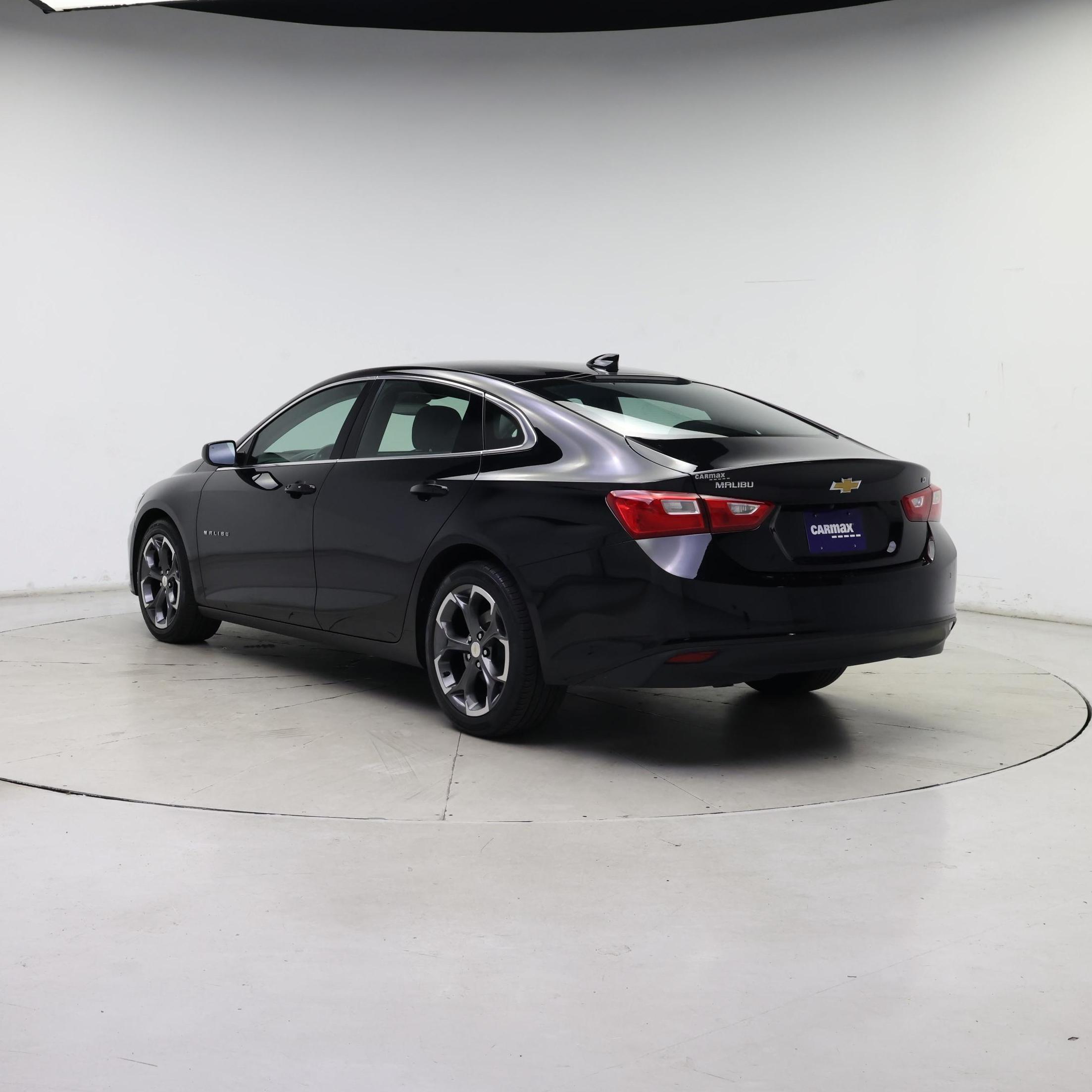 Thumbnail: 2023 Chevrolet Malibu - 2