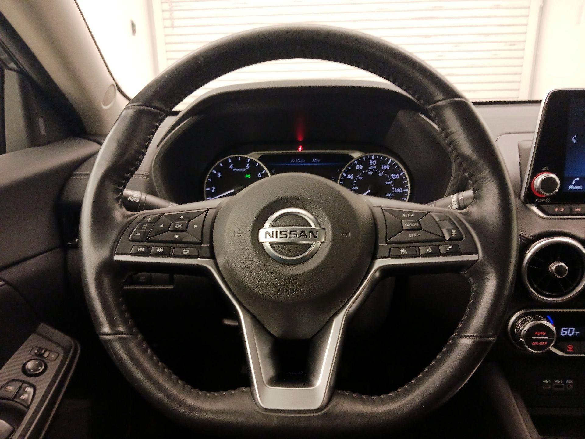Thumbnail: 2022 Nissan Sentra - 10