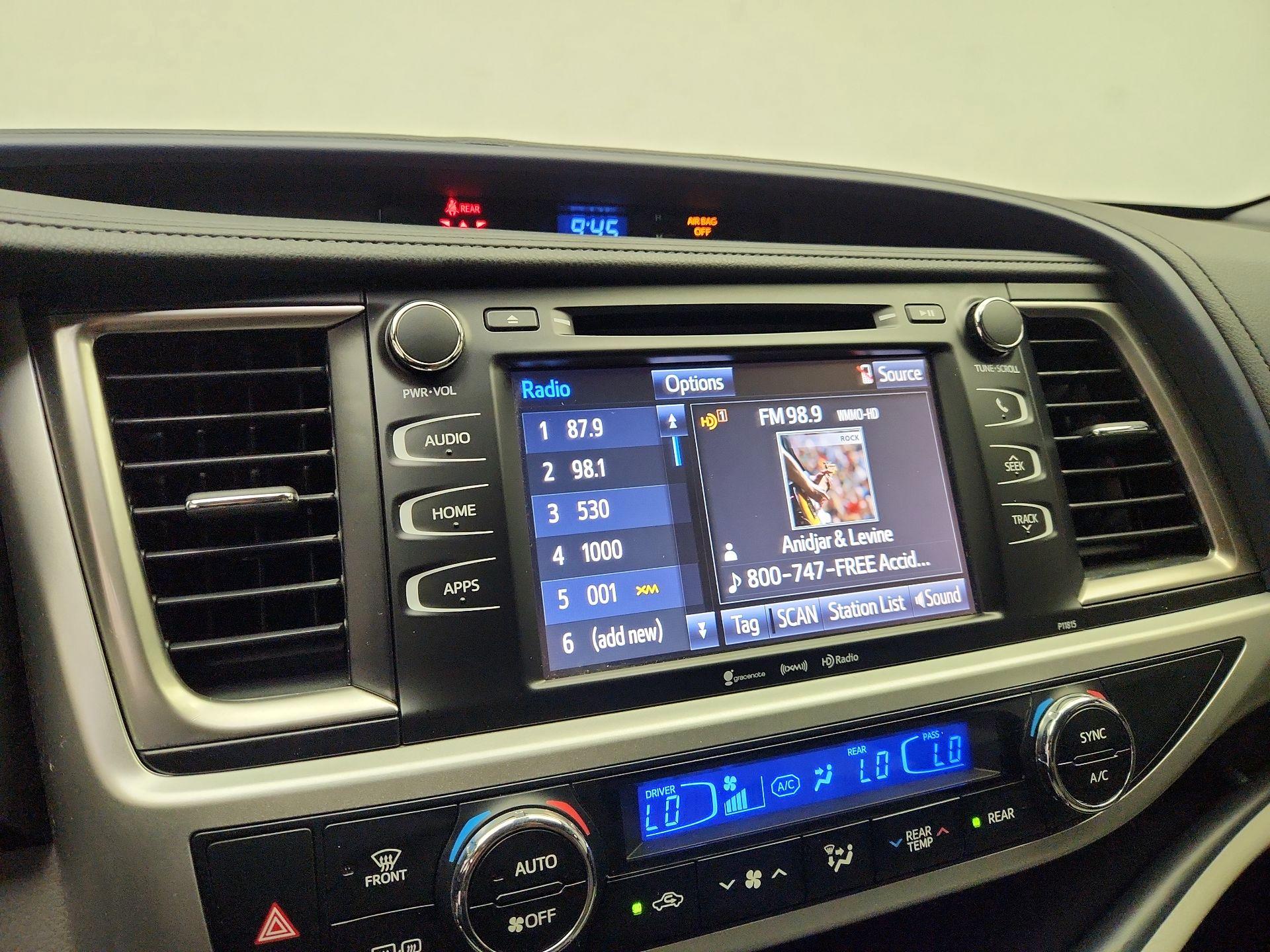 Thumbnail: 2019 Toyota Highlander - 15