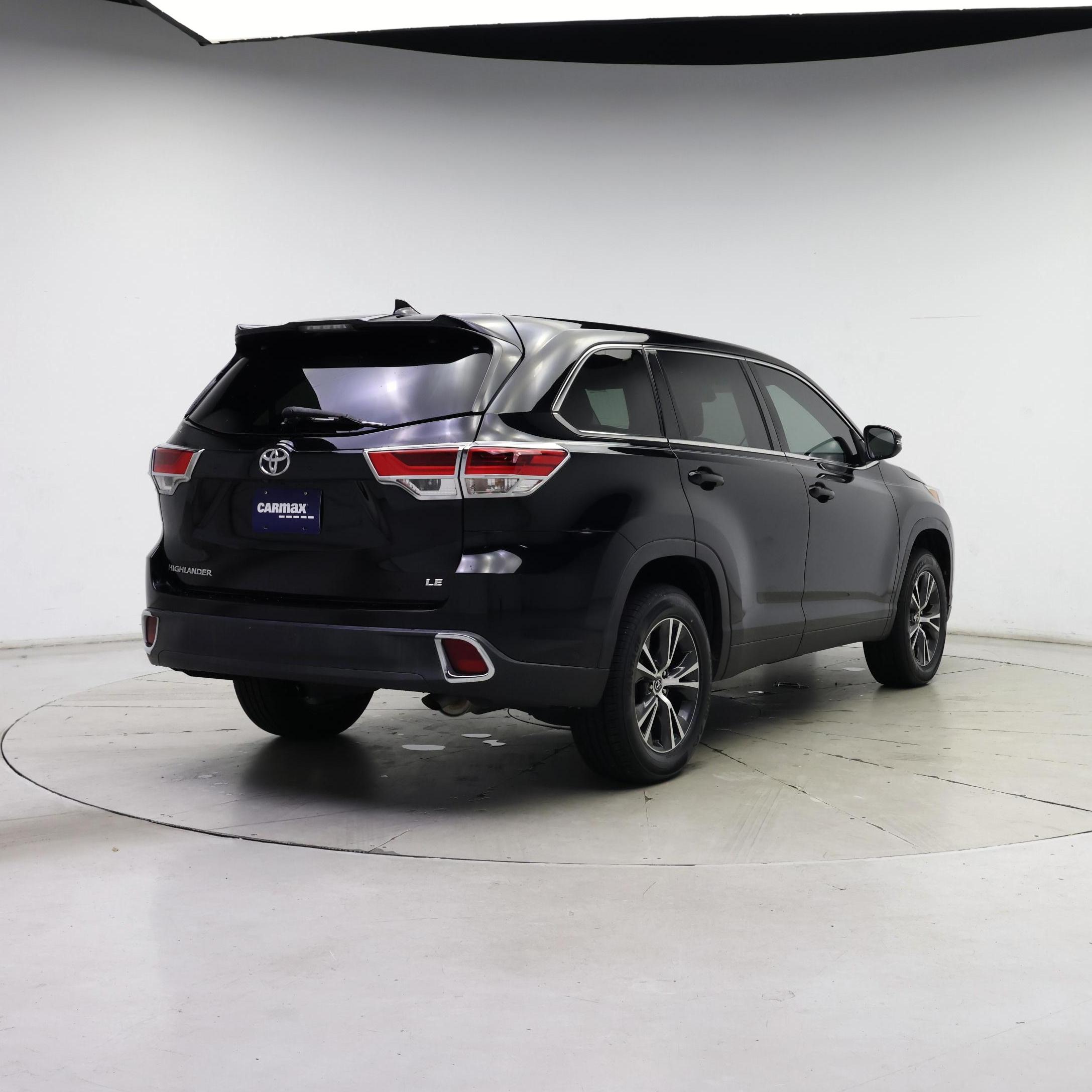 Thumbnail: 2019 Toyota Highlander - 8