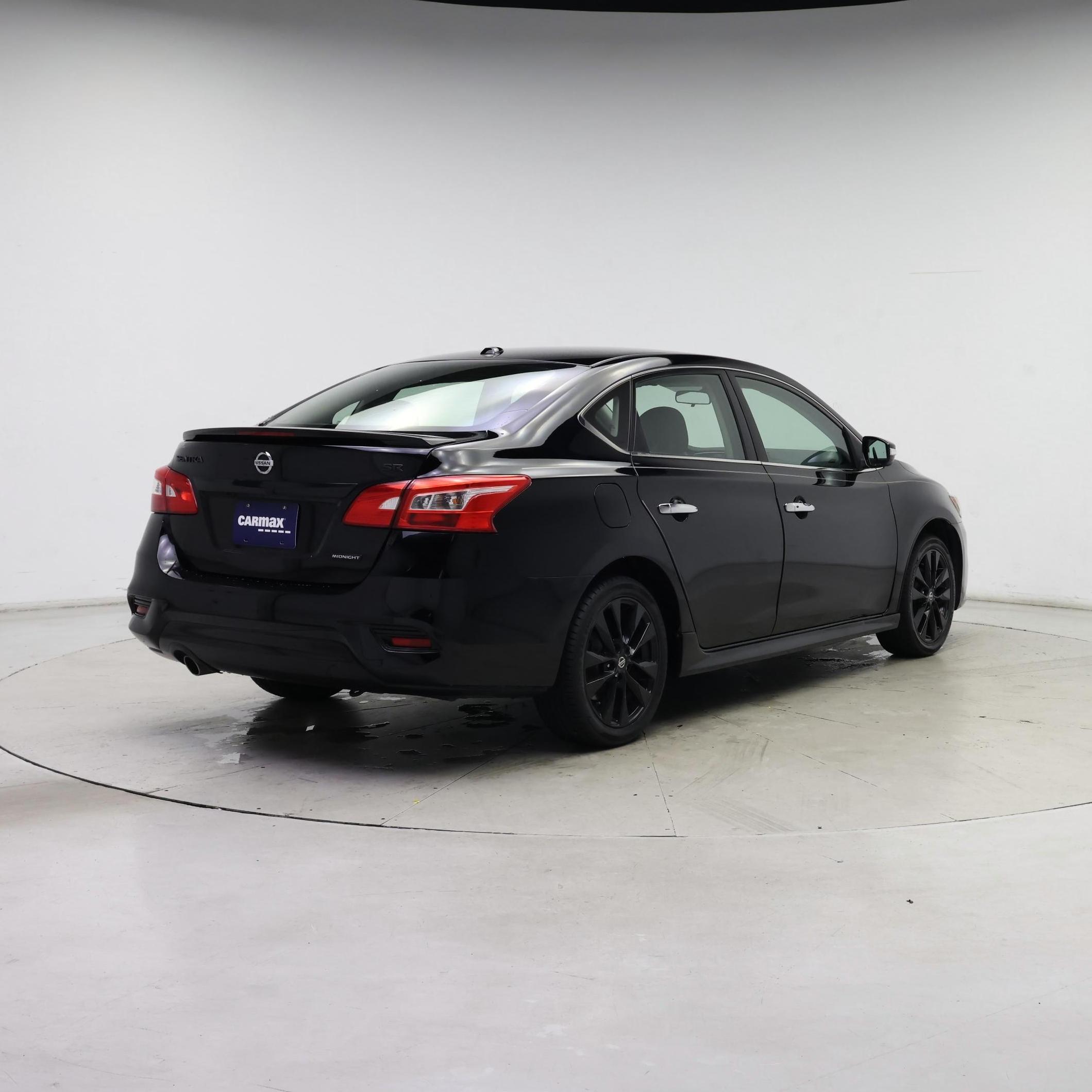 Thumbnail: 2018 Nissan Sentra - 8