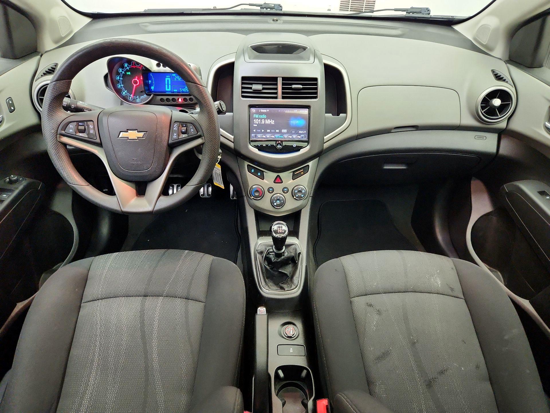 Thumbnail: 2015 Chevrolet Sonic - 9