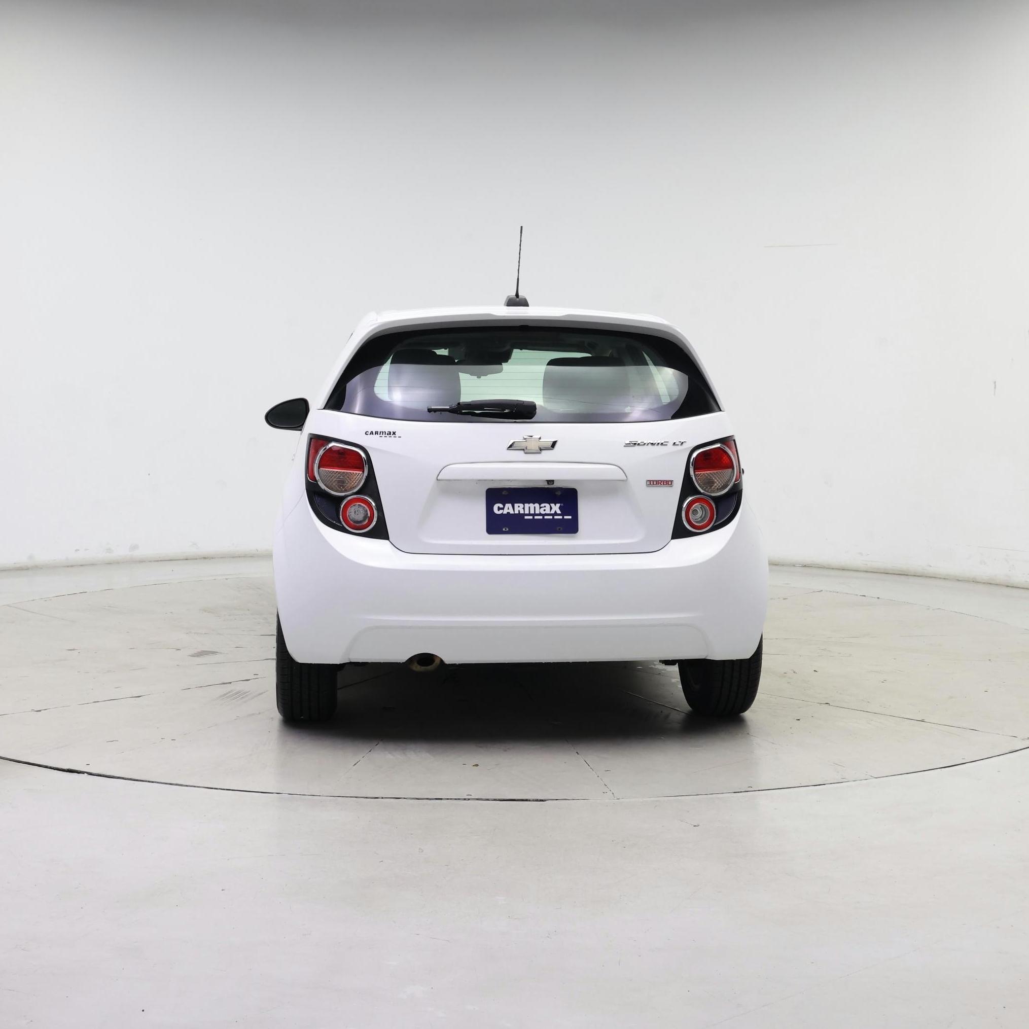 Thumbnail: 2015 Chevrolet Sonic - 6