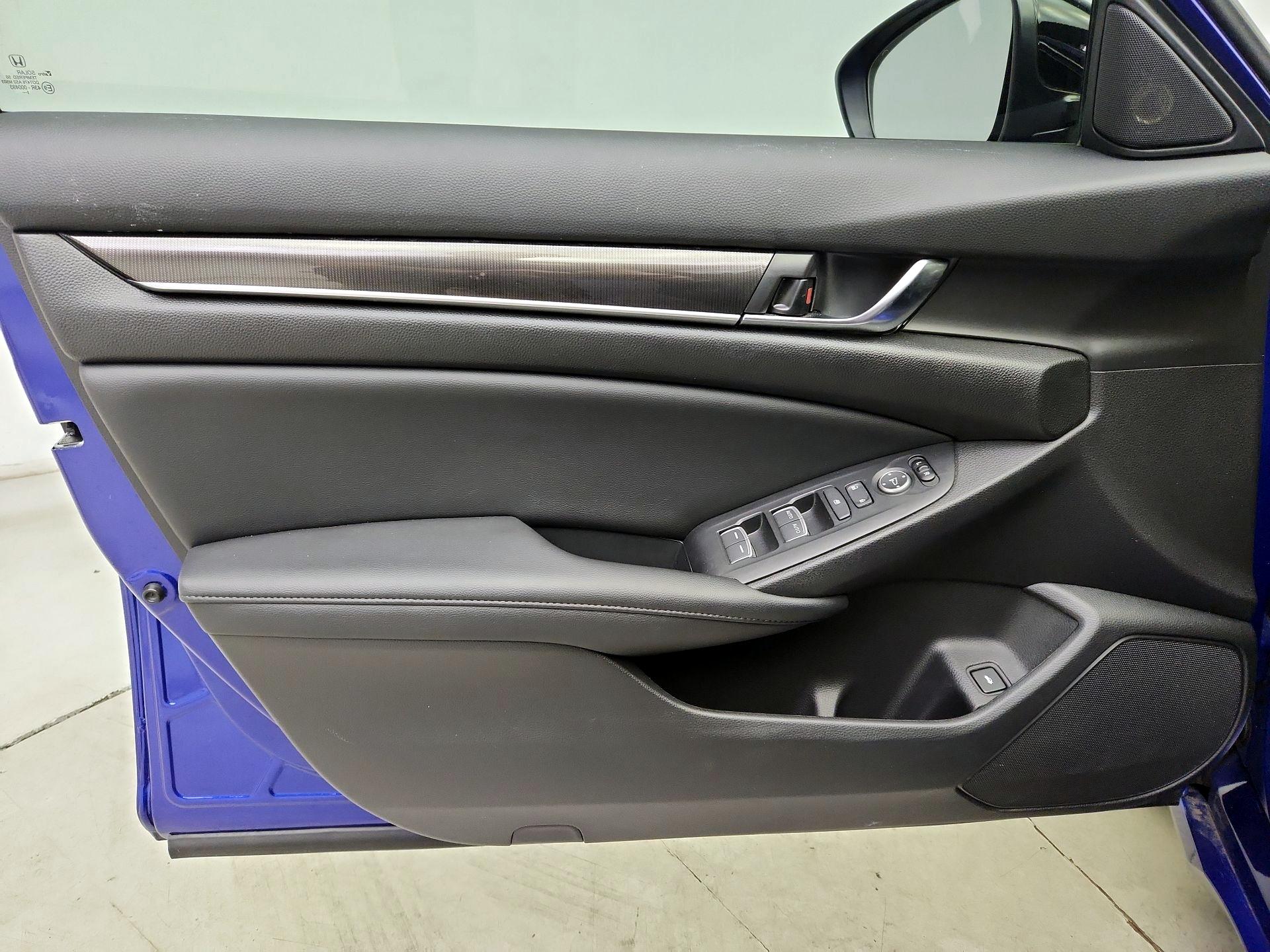 Thumbnail: 2022 Honda Accord - 12