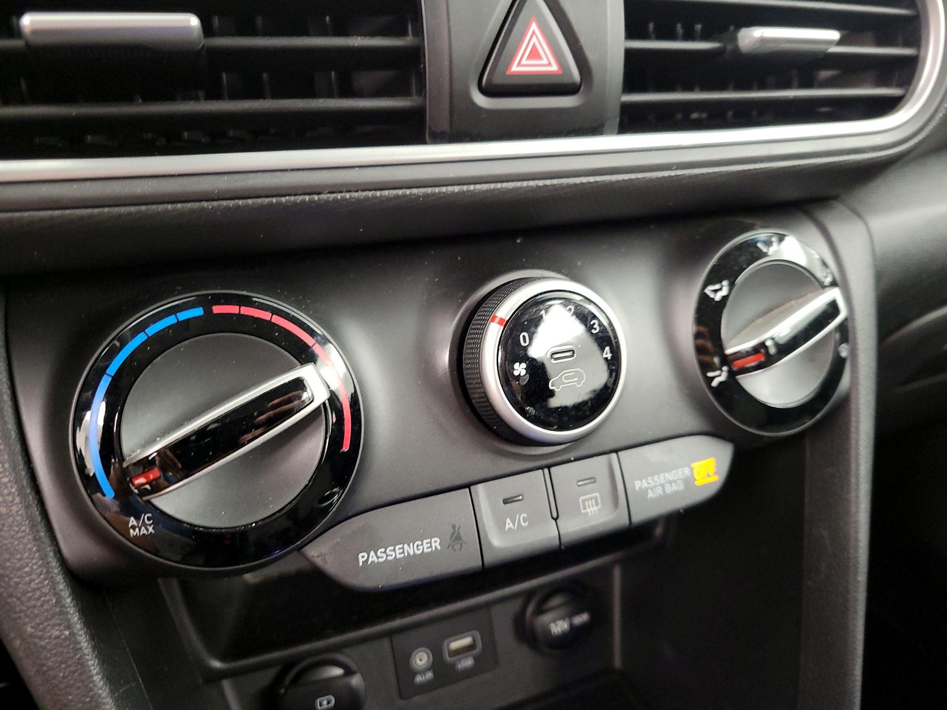 Thumbnail: 2019 Hyundai Kona - 16