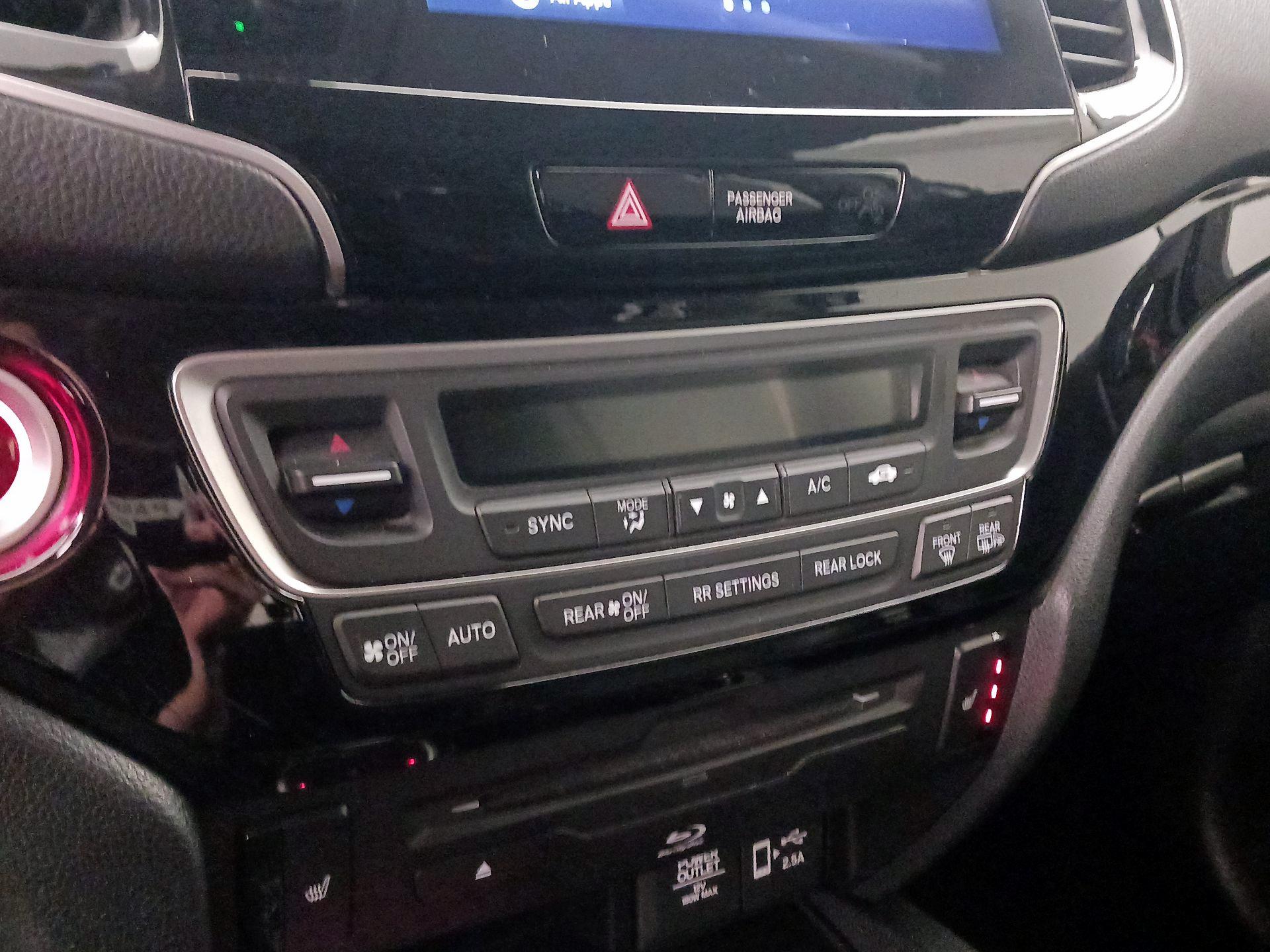 Thumbnail: 2021 Honda Pilot - 17