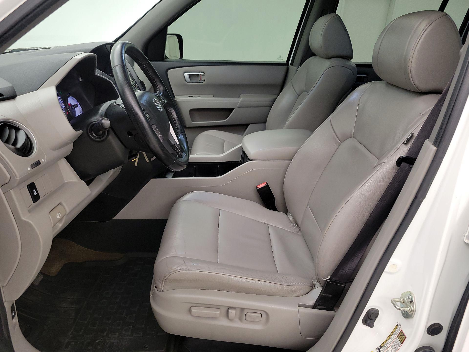 Thumbnail: 2014 Honda Pilot - 11