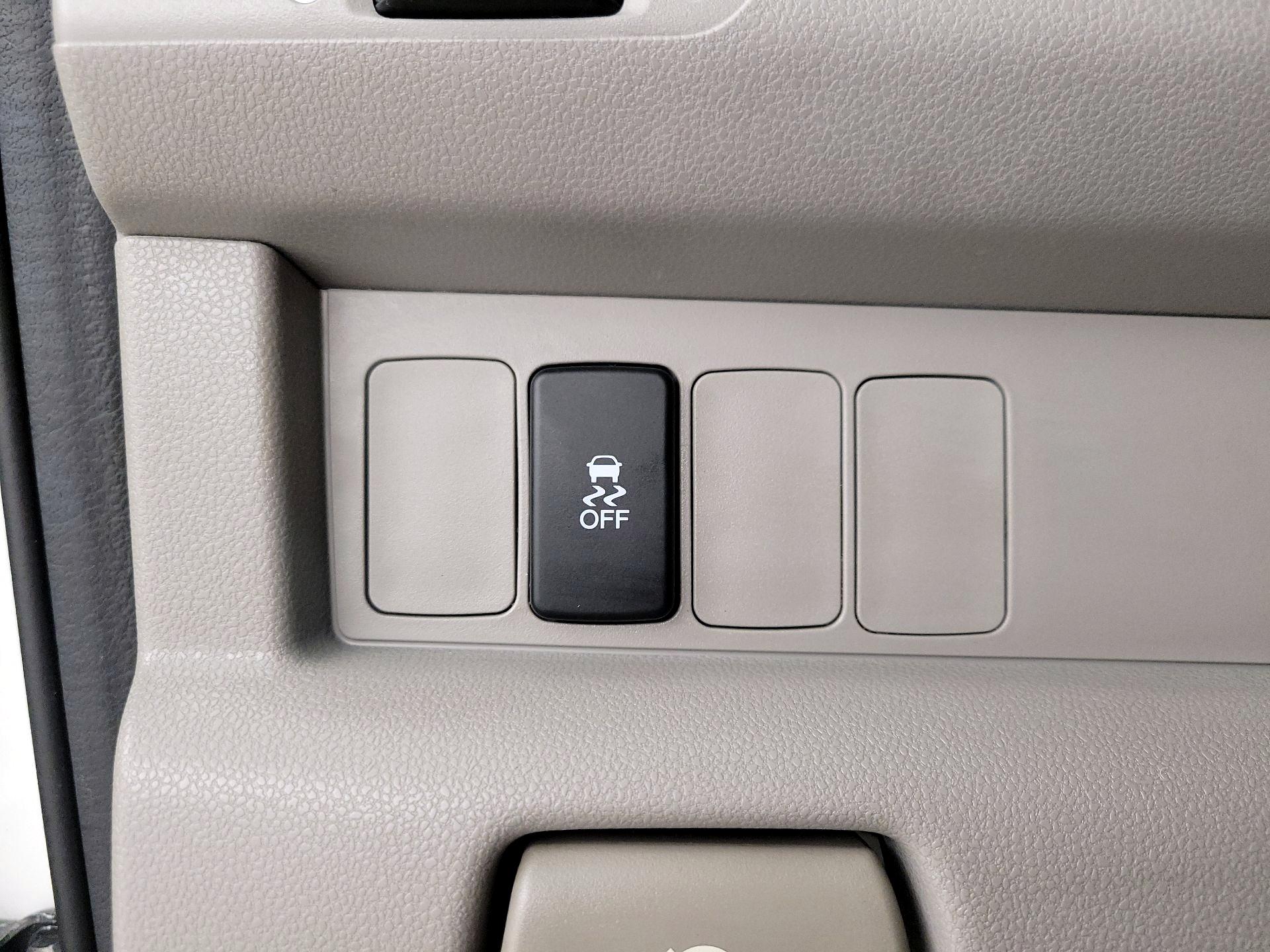 Thumbnail: 2014 Honda Pilot - 13