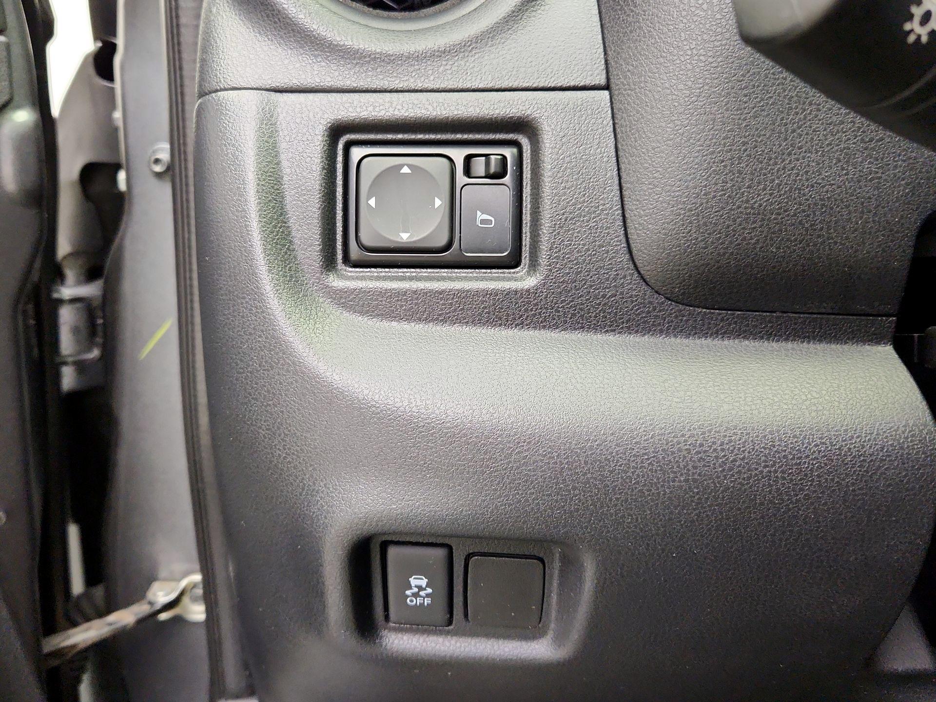 Thumbnail: 2016 Nissan Versa - 13