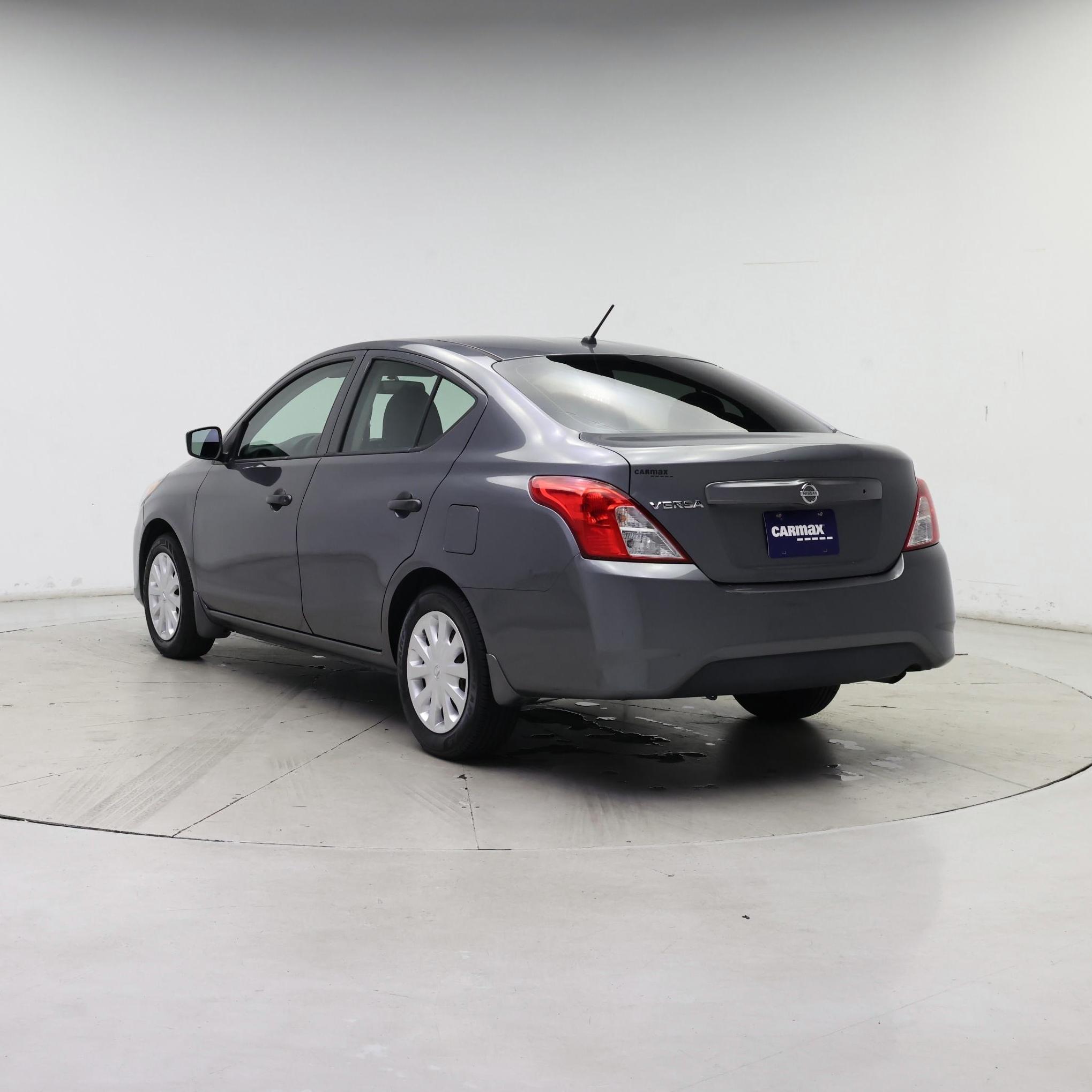 Thumbnail: 2016 Nissan Versa - 2