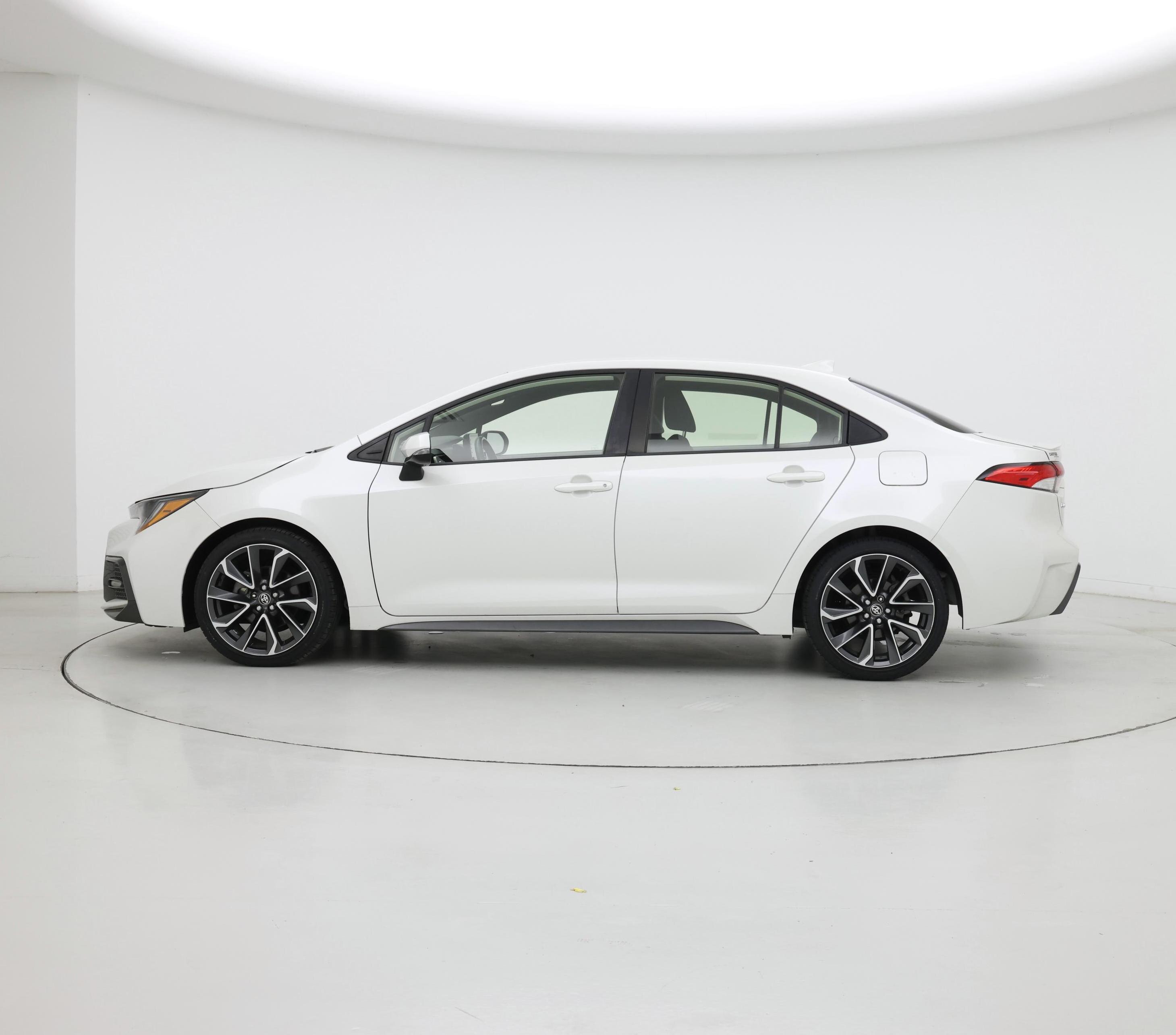 Thumbnail: 2021 Toyota Corolla - 3