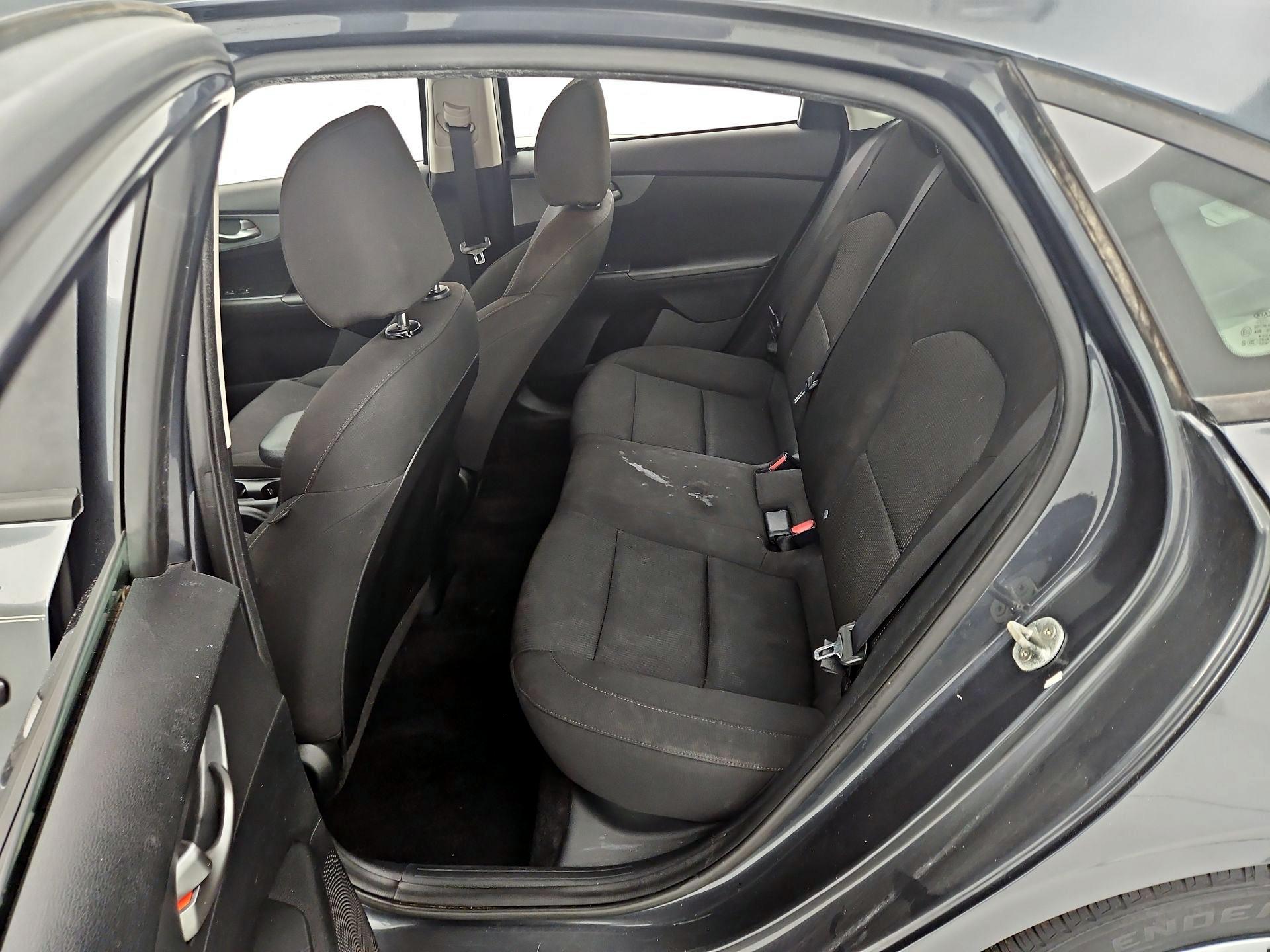 Thumbnail: 2020 Kia Forte - 19