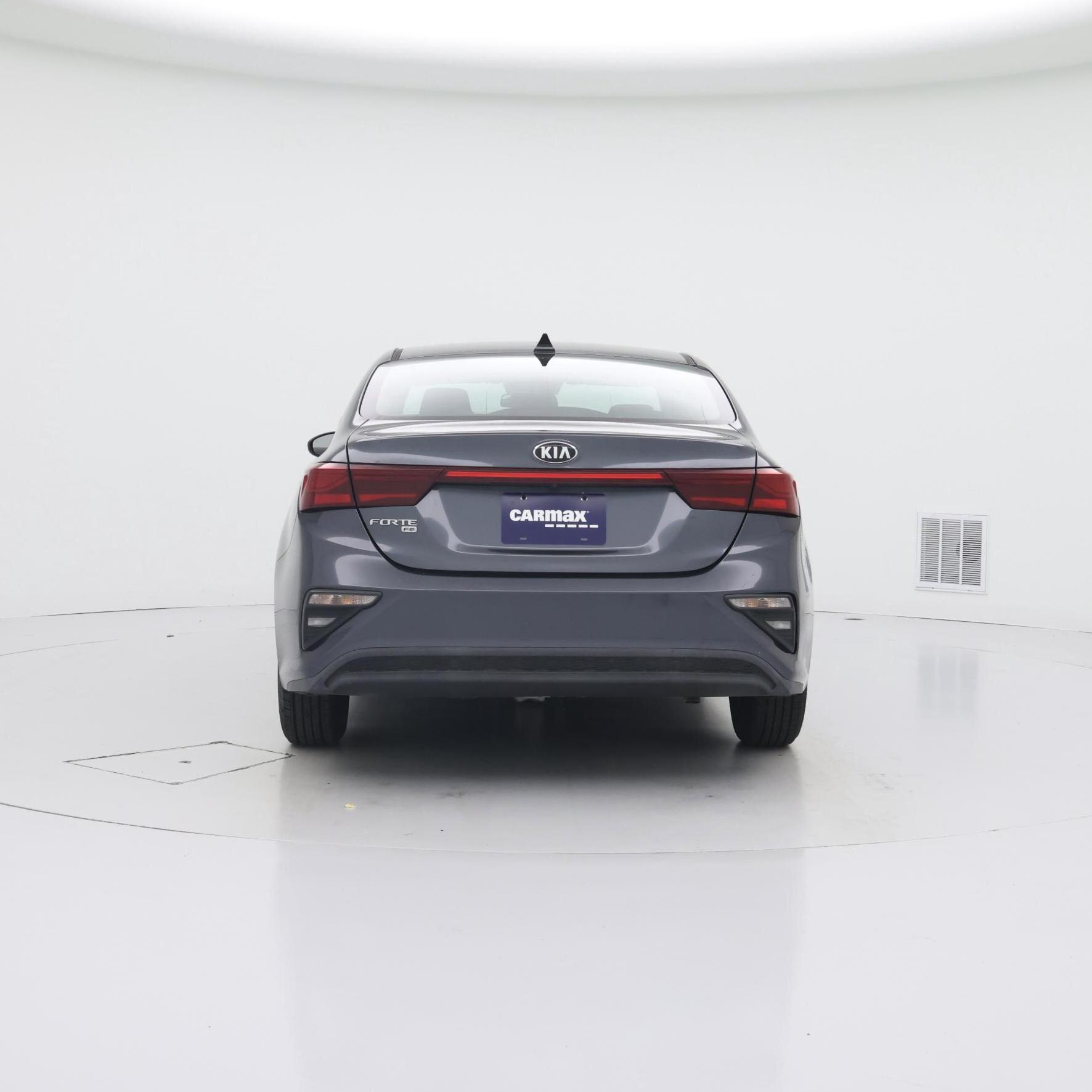 Thumbnail: 2020 Kia Forte - 6