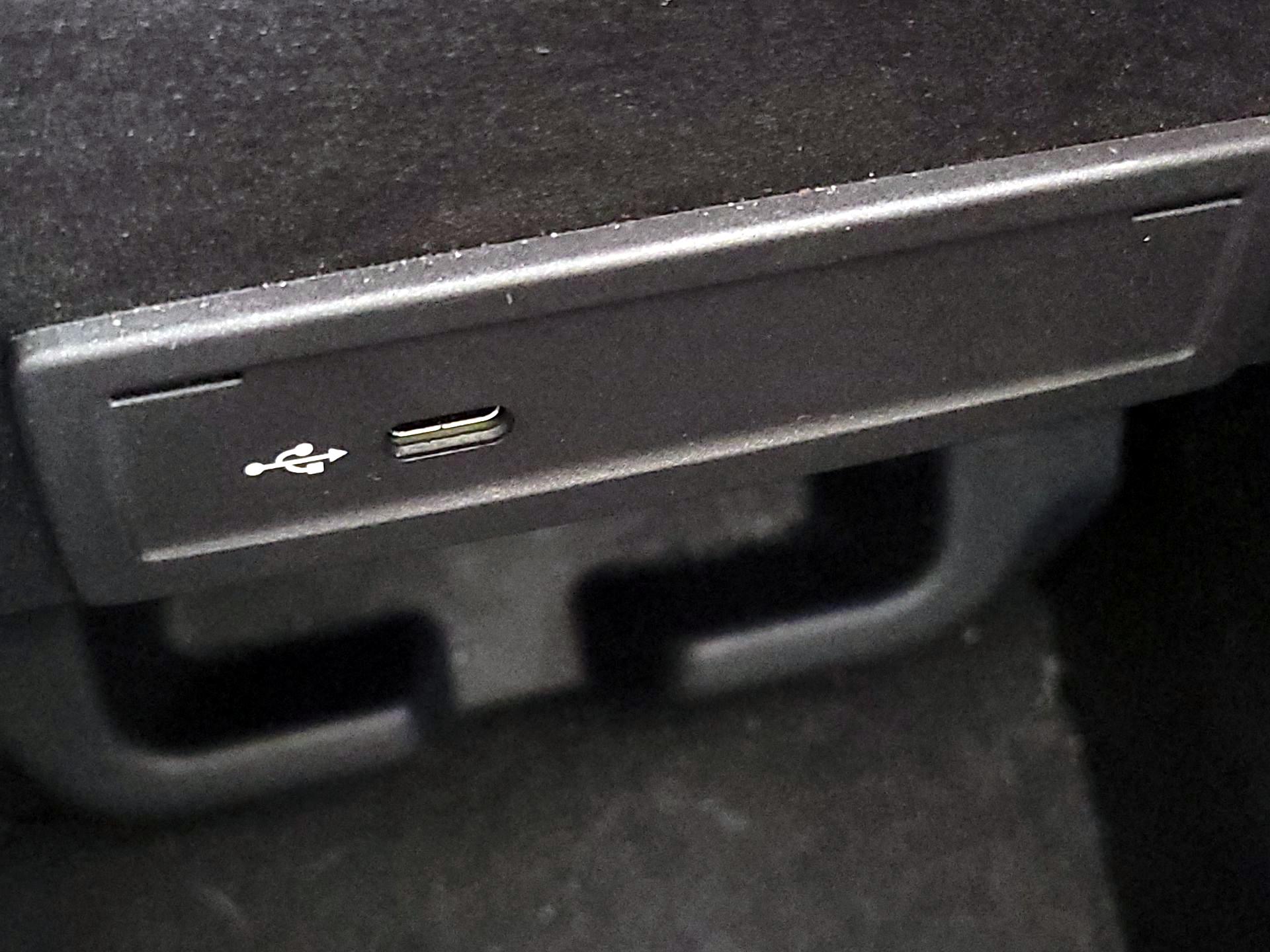 Thumbnail: 2023 Mercedes-Benz GLE - 19