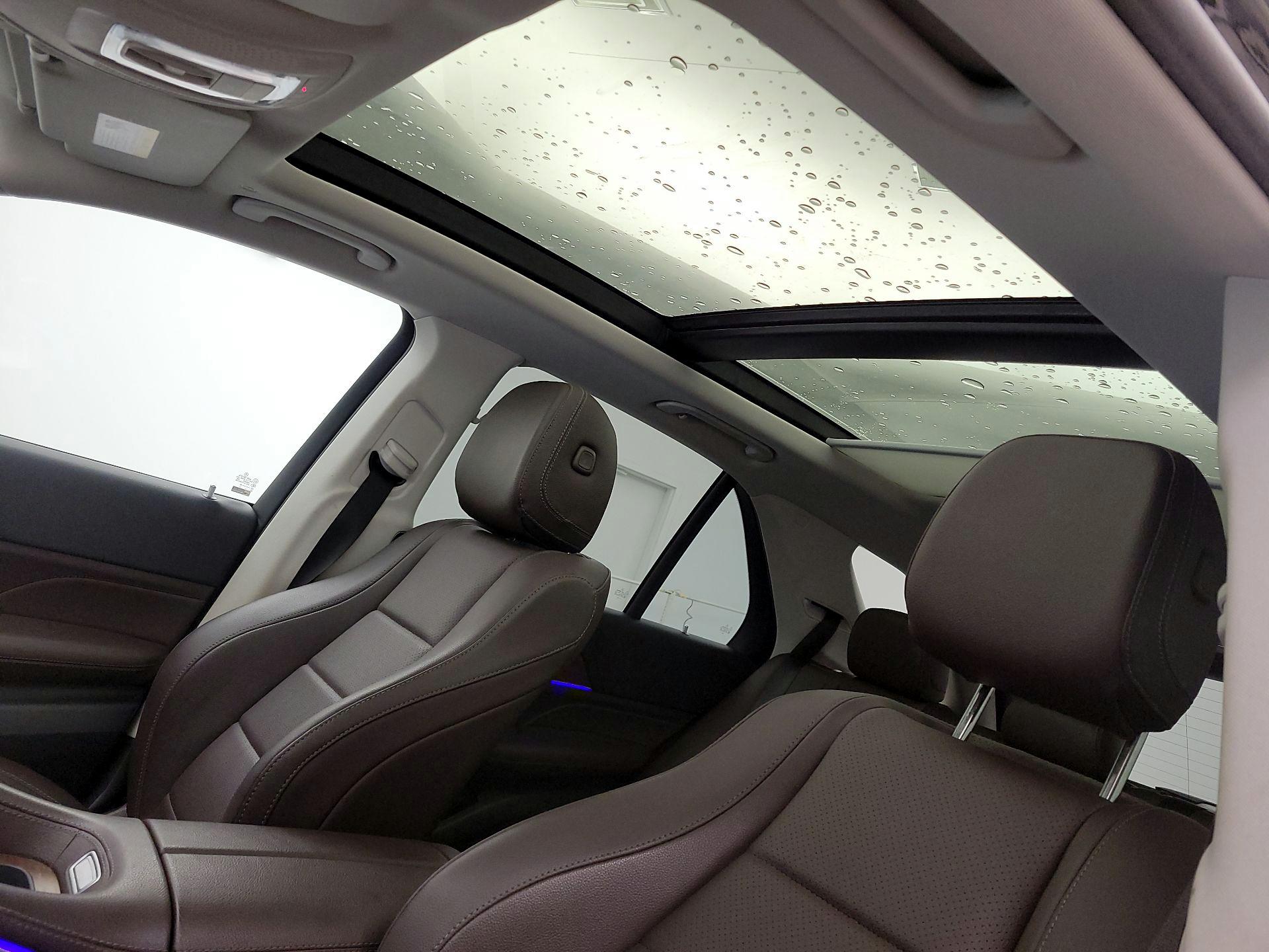 Thumbnail: 2023 Mercedes-Benz GLE - 20