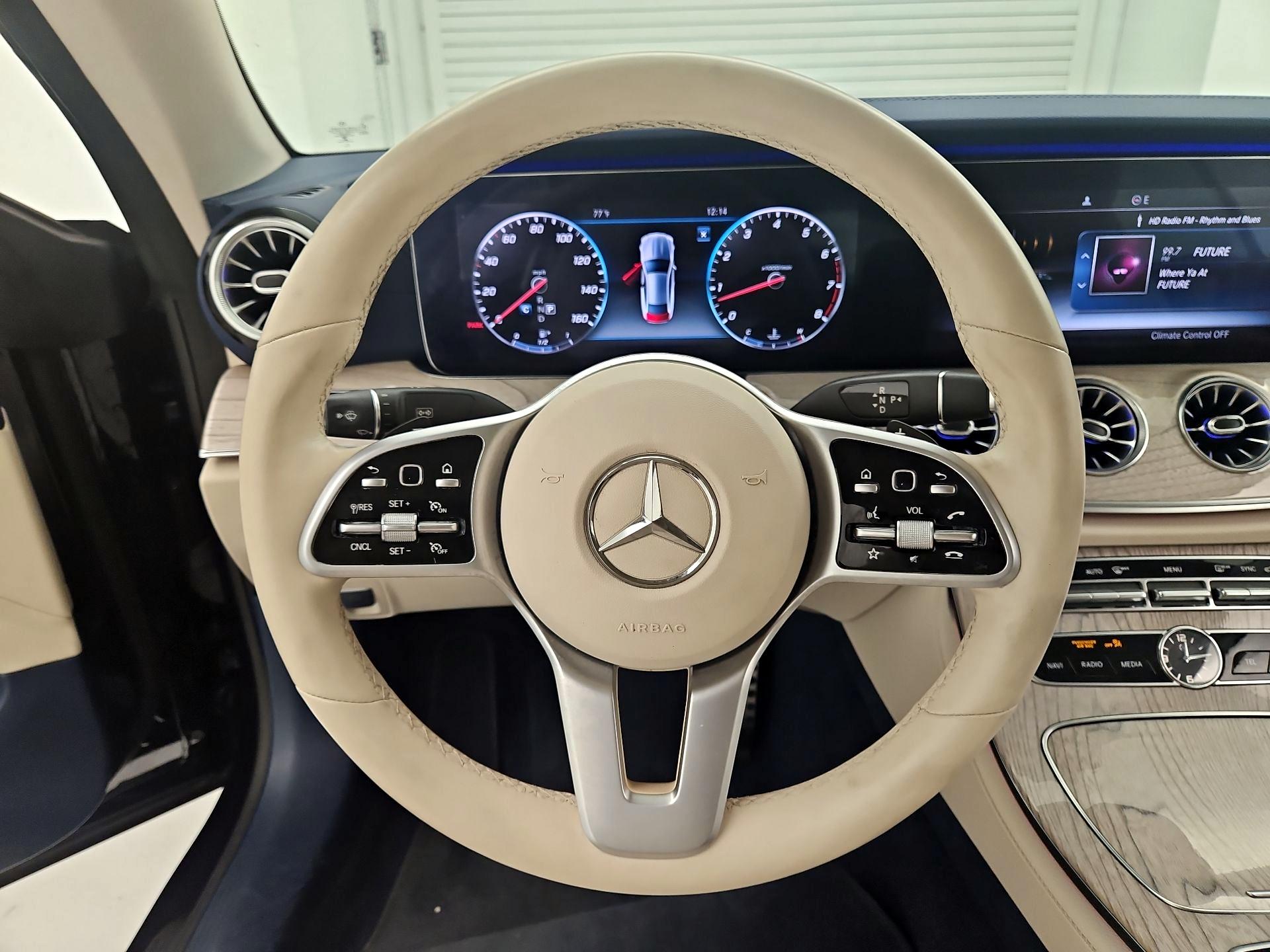 Thumbnail: 2020 Mercedes-Benz E-Class - 10