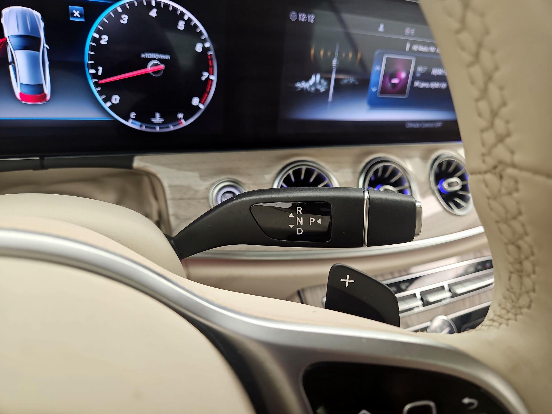 Thumbnail: 2020 Mercedes-Benz E-Class - 17