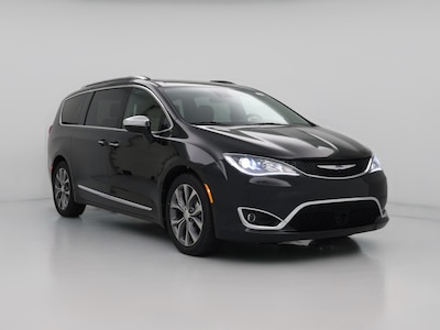 Black 2019 Chrysler Pacifica Limited