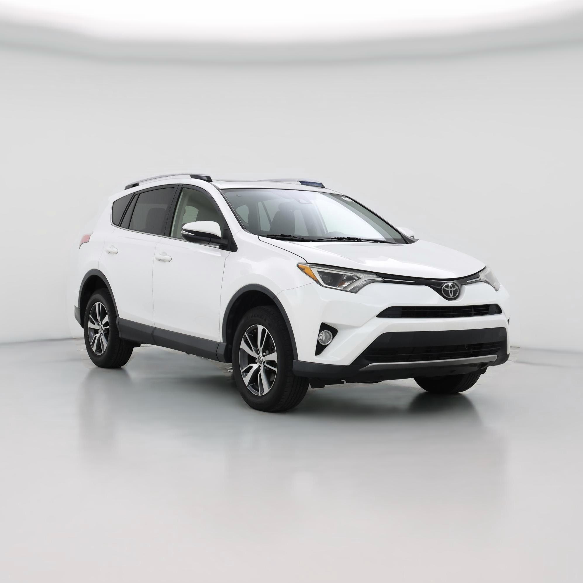 Thumbnail: 2018 Toyota RAV4 - 1
