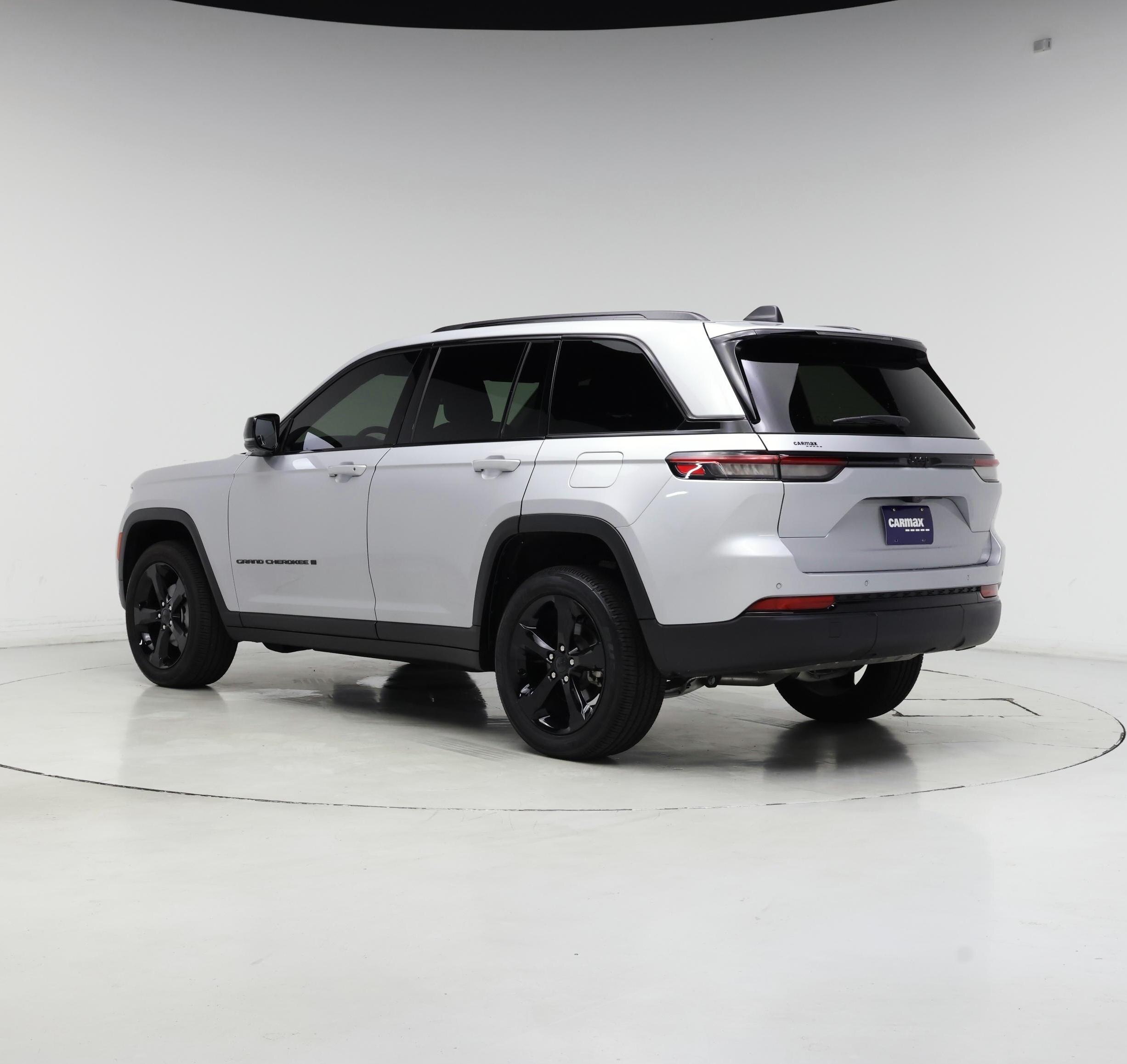 Thumbnail: 2024 Jeep Grand Cherokee - 2