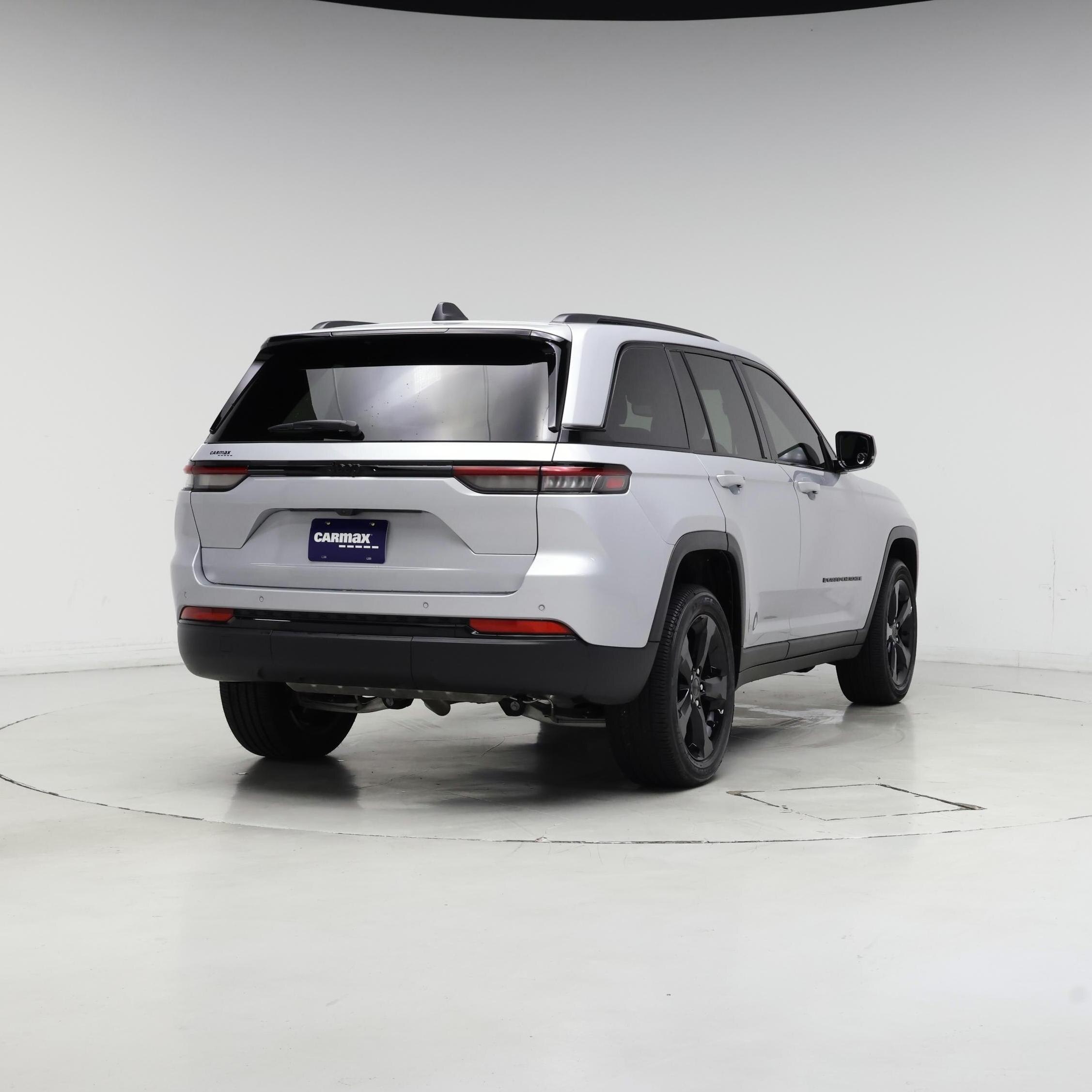 Thumbnail: 2024 Jeep Grand Cherokee - 8