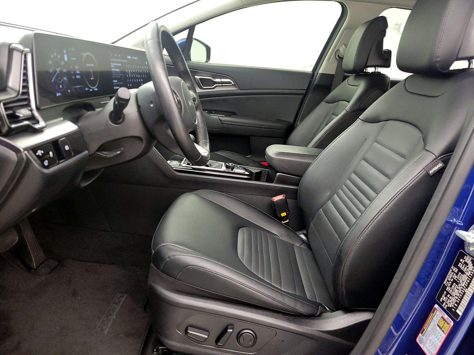 Thumbnail: 2023 Kia Sportage - 11