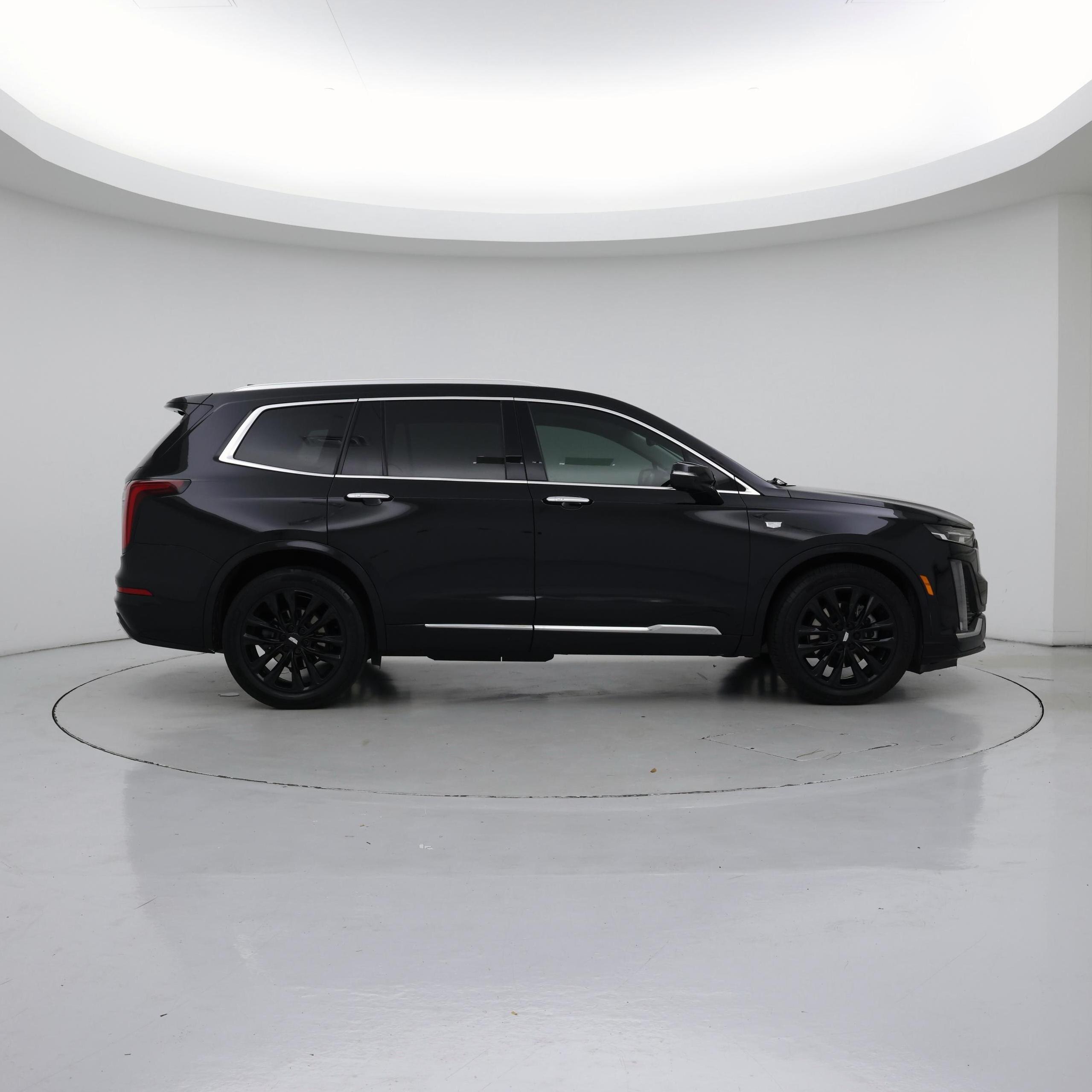 Thumbnail: 2021 Cadillac XT6 - 7