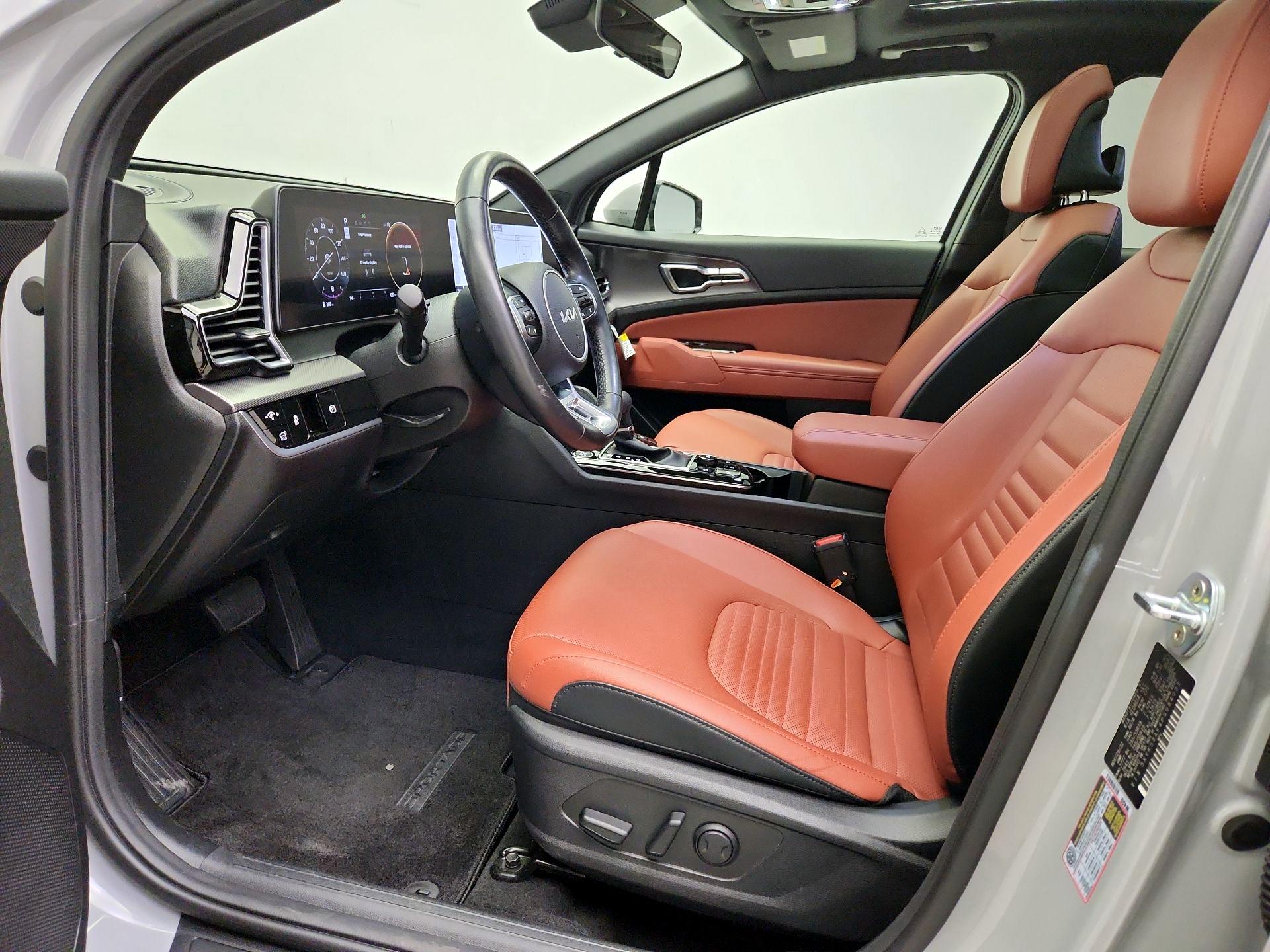 Thumbnail: 2023 Kia Sportage - 11