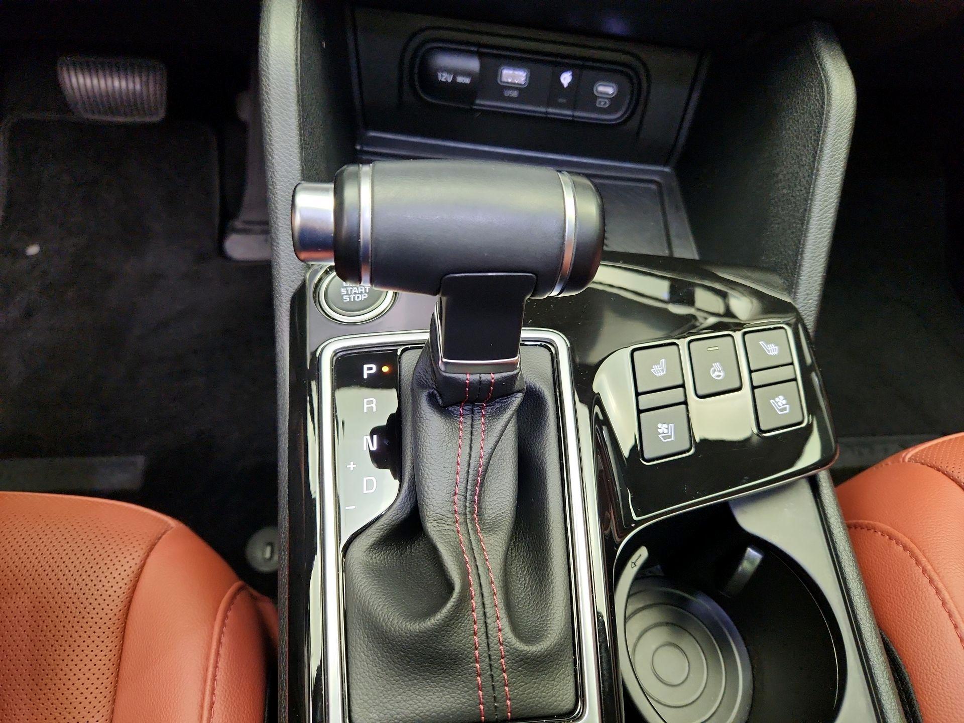 Thumbnail: 2023 Kia Sportage - 18