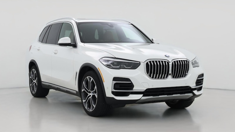 2022 BMW X5 sDrive40i Hero Image