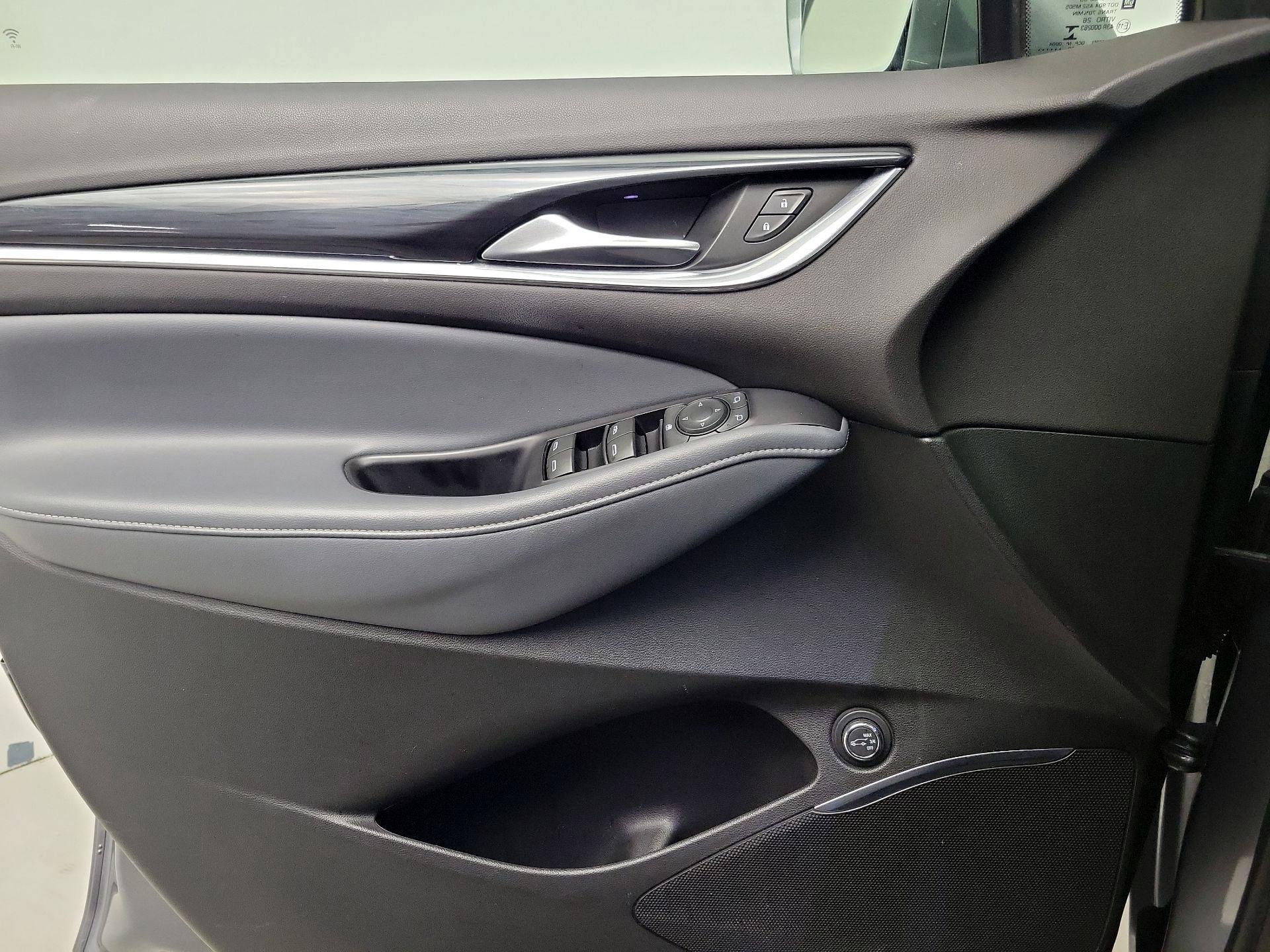 Thumbnail: 2020 Buick Enclave - 12