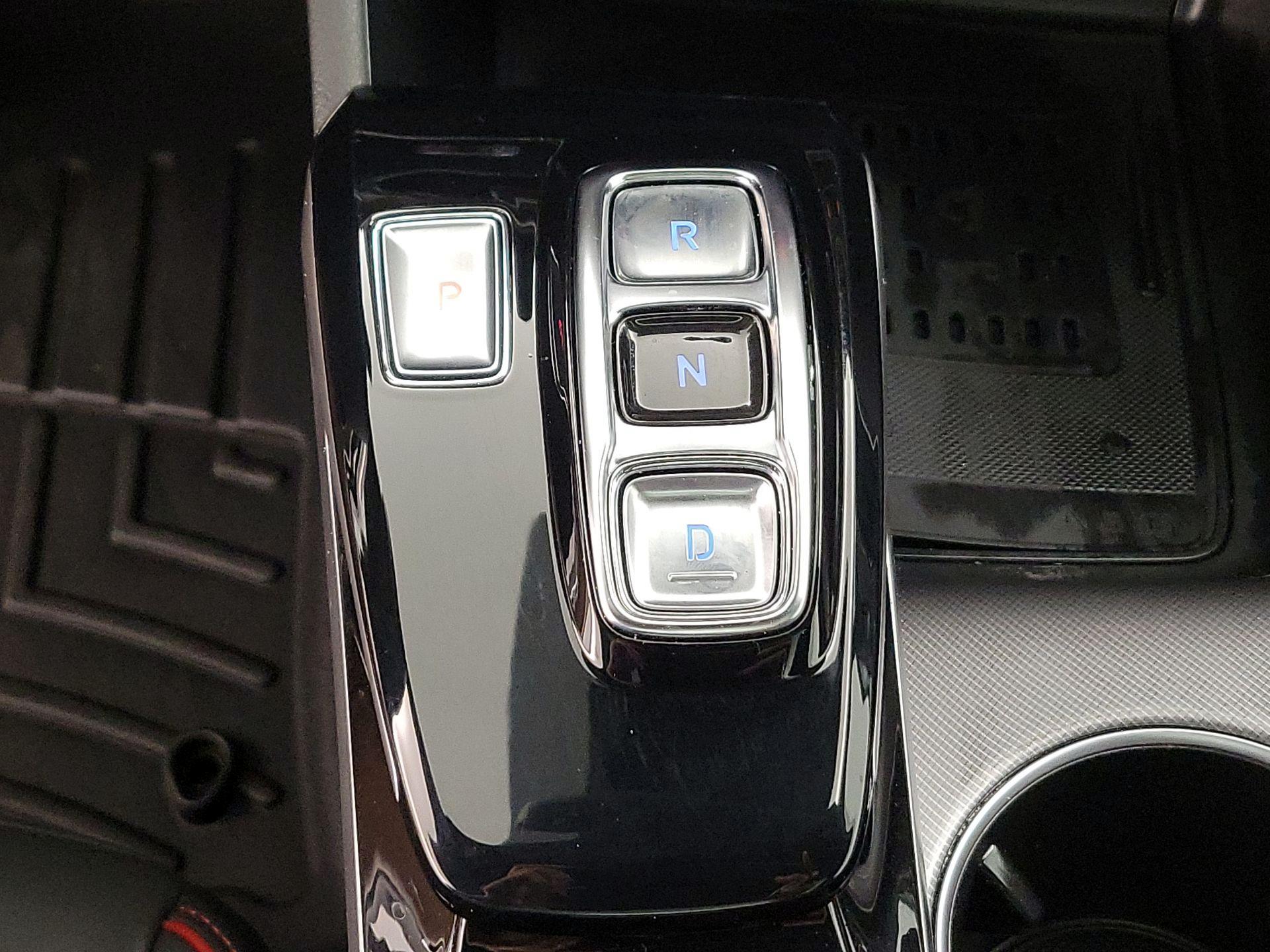 Thumbnail: 2023 Hyundai Sonata - 18