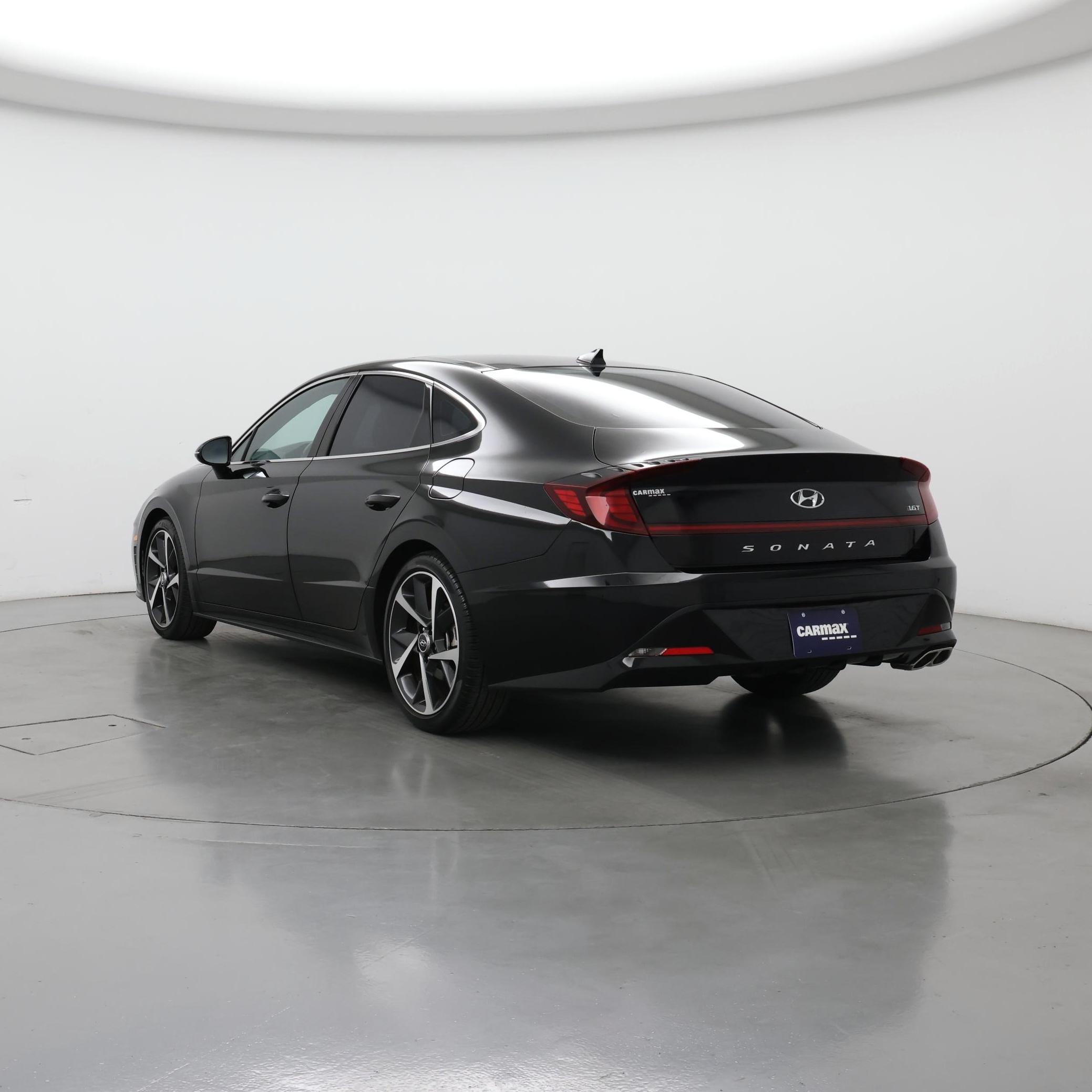 Thumbnail: 2023 Hyundai Sonata - 2