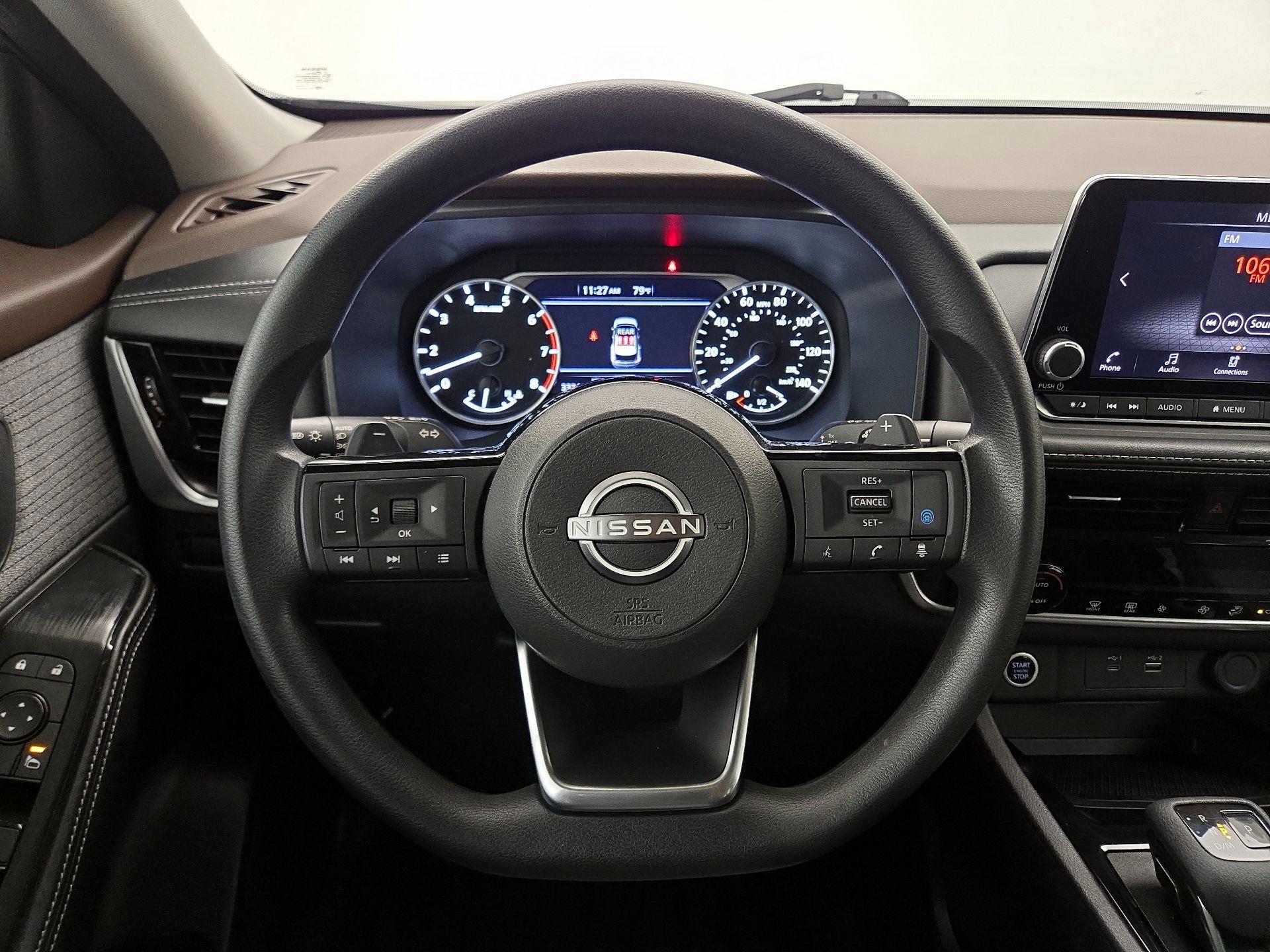 Thumbnail: 2023 Nissan Rogue - 10