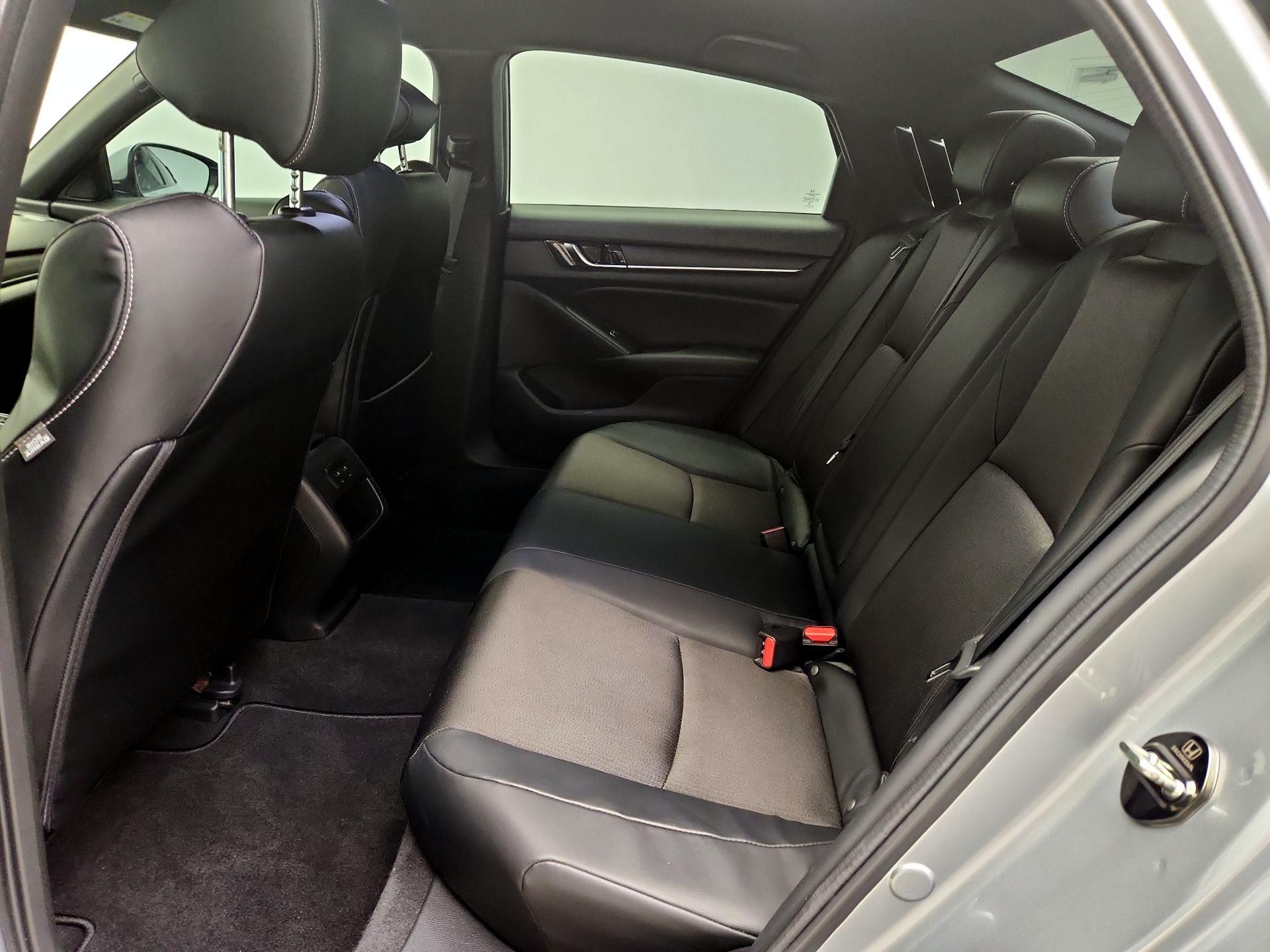 Thumbnail: 2018 Honda Accord - 19