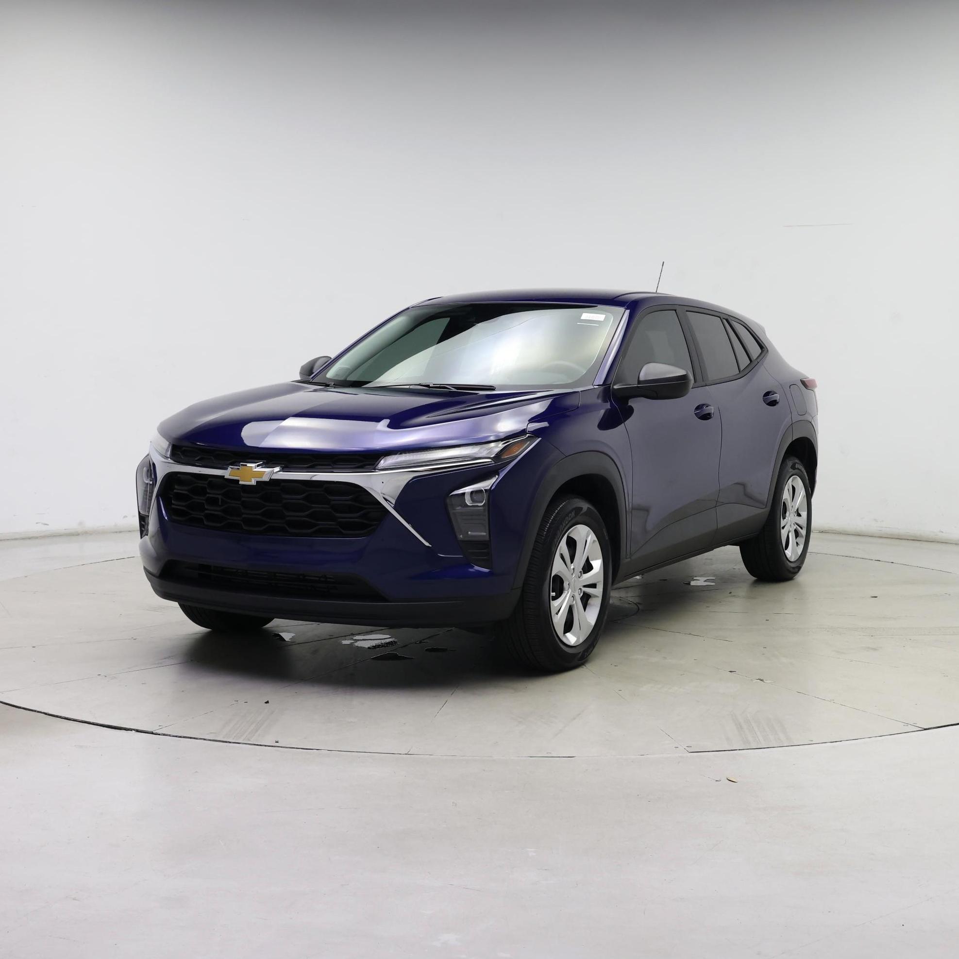 Thumbnail: 2024 Chevrolet Trax - 4