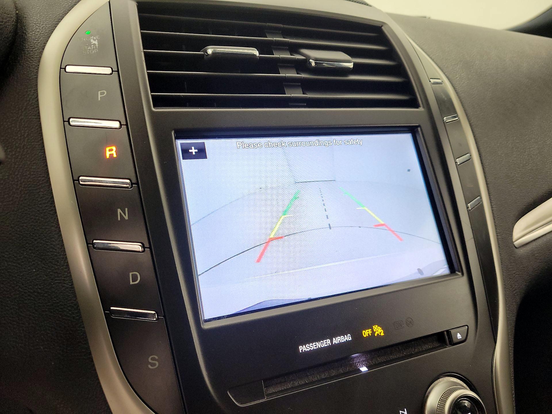 Thumbnail: 2019 Lincoln MKC - 14