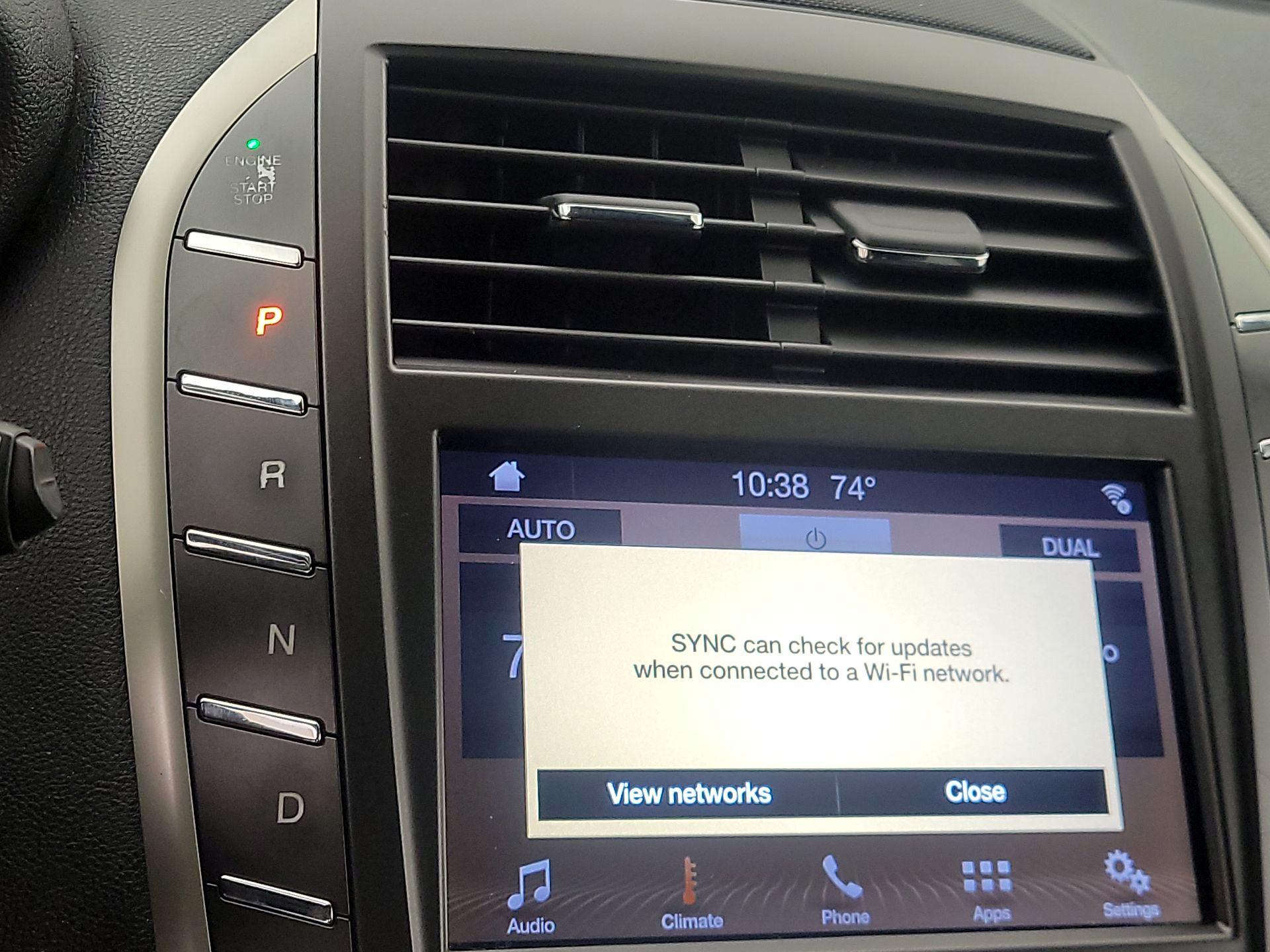 Thumbnail: 2019 Lincoln MKC - 17