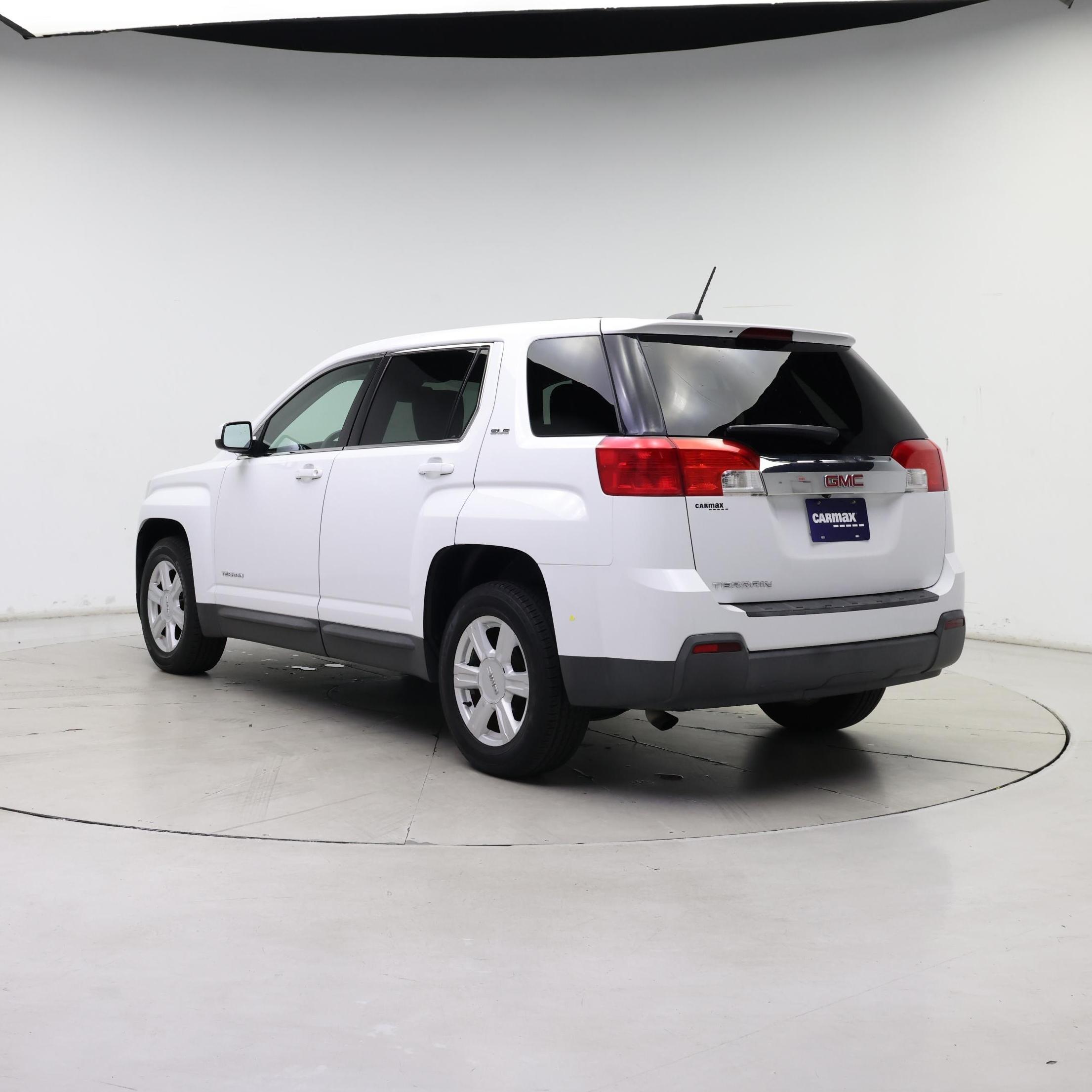 Thumbnail: 2015 GMC Terrain - 2