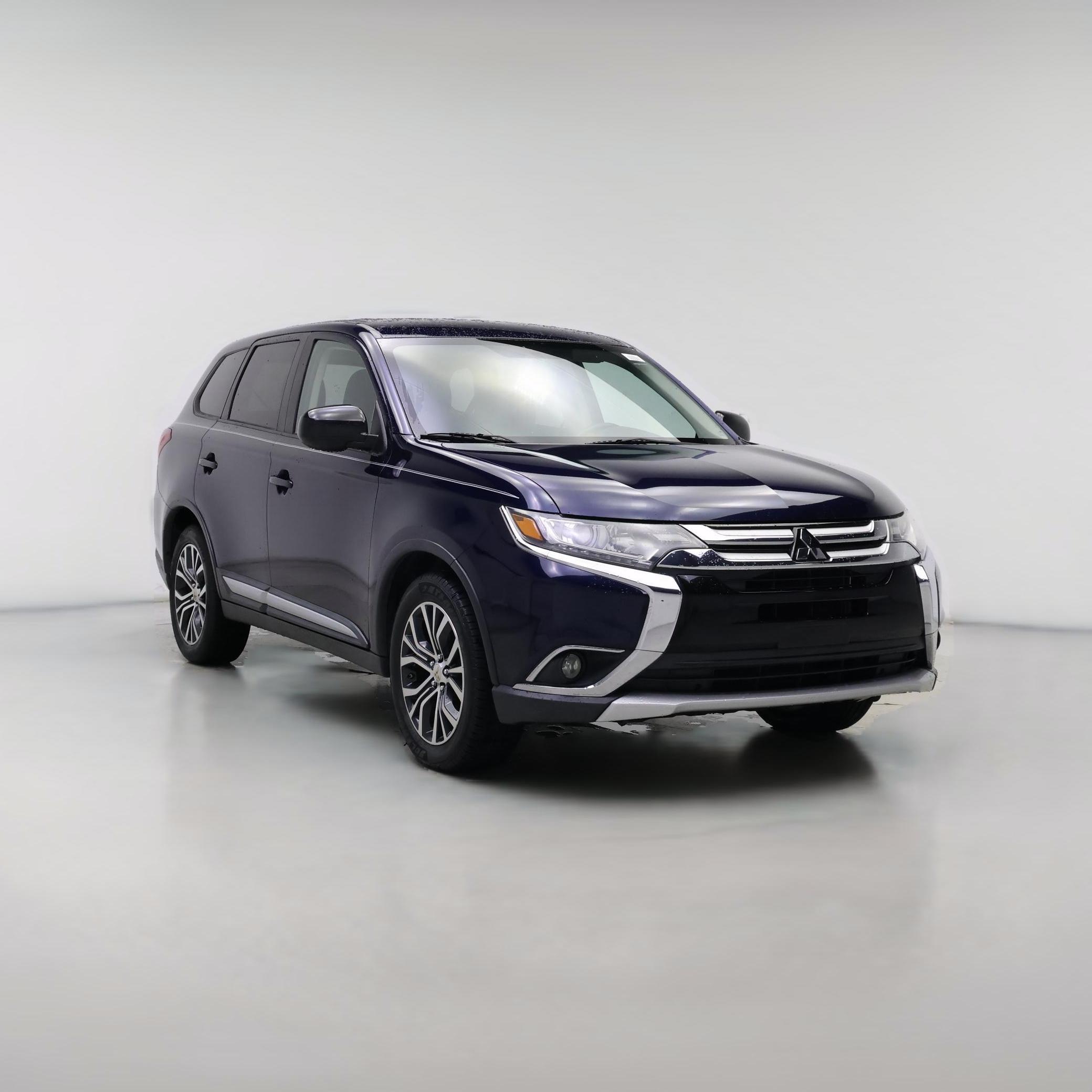 Thumbnail: 2016 Mitsubishi Outlander - 1