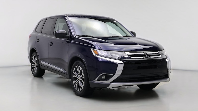 2016 Mitsubishi Outlander ES Hero Image
