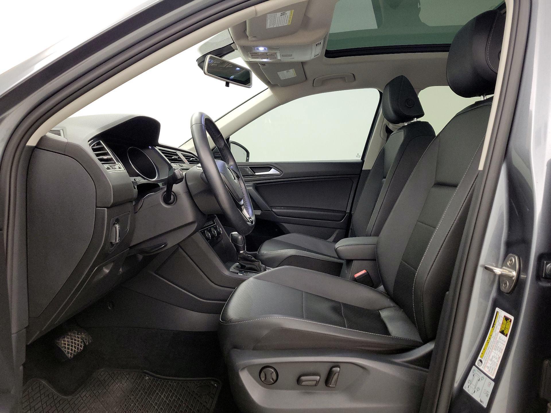 Thumbnail: 2019 Volkswagen Tiguan - 11