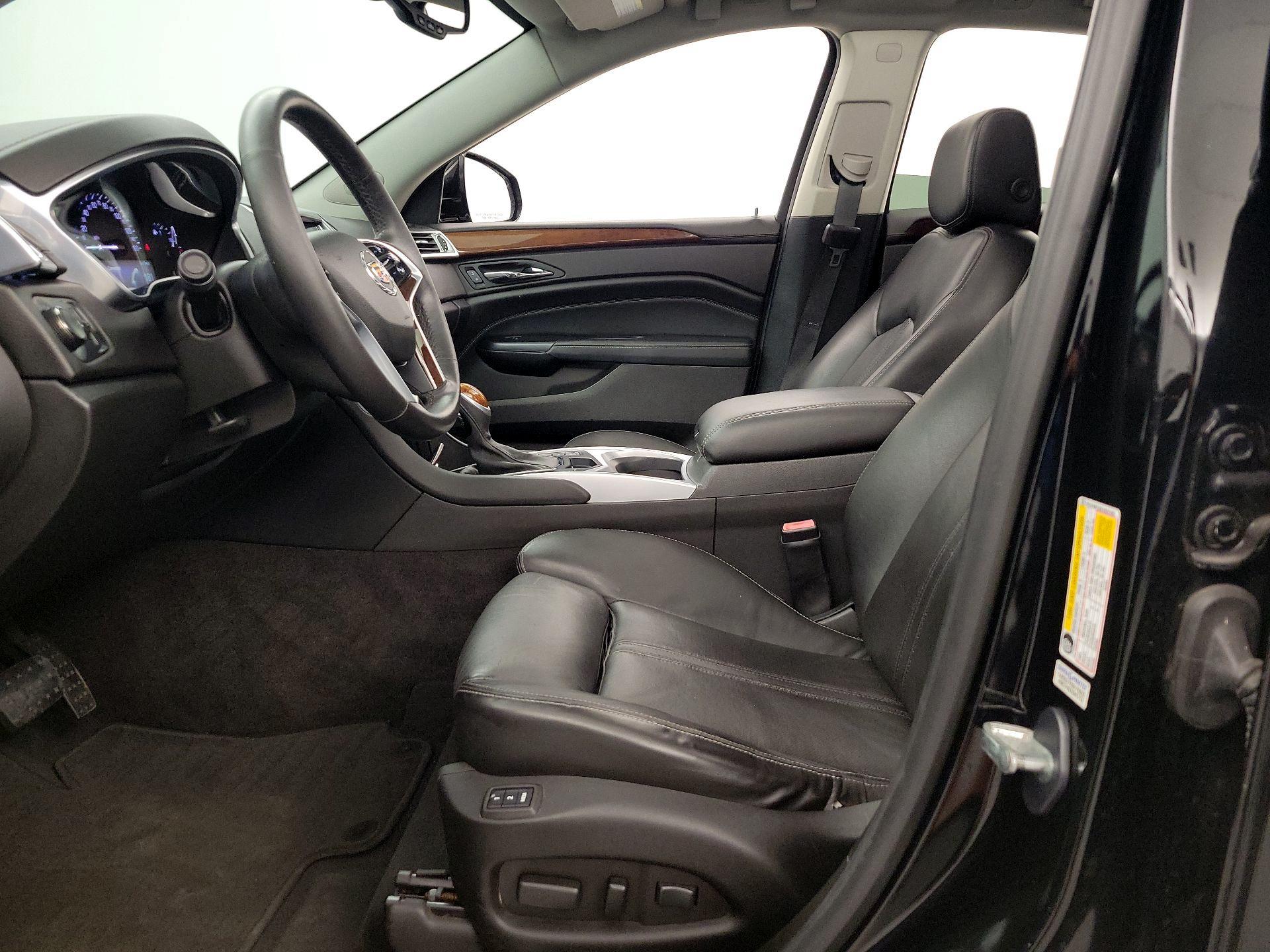 Thumbnail: 2014 Cadillac SRX - 11