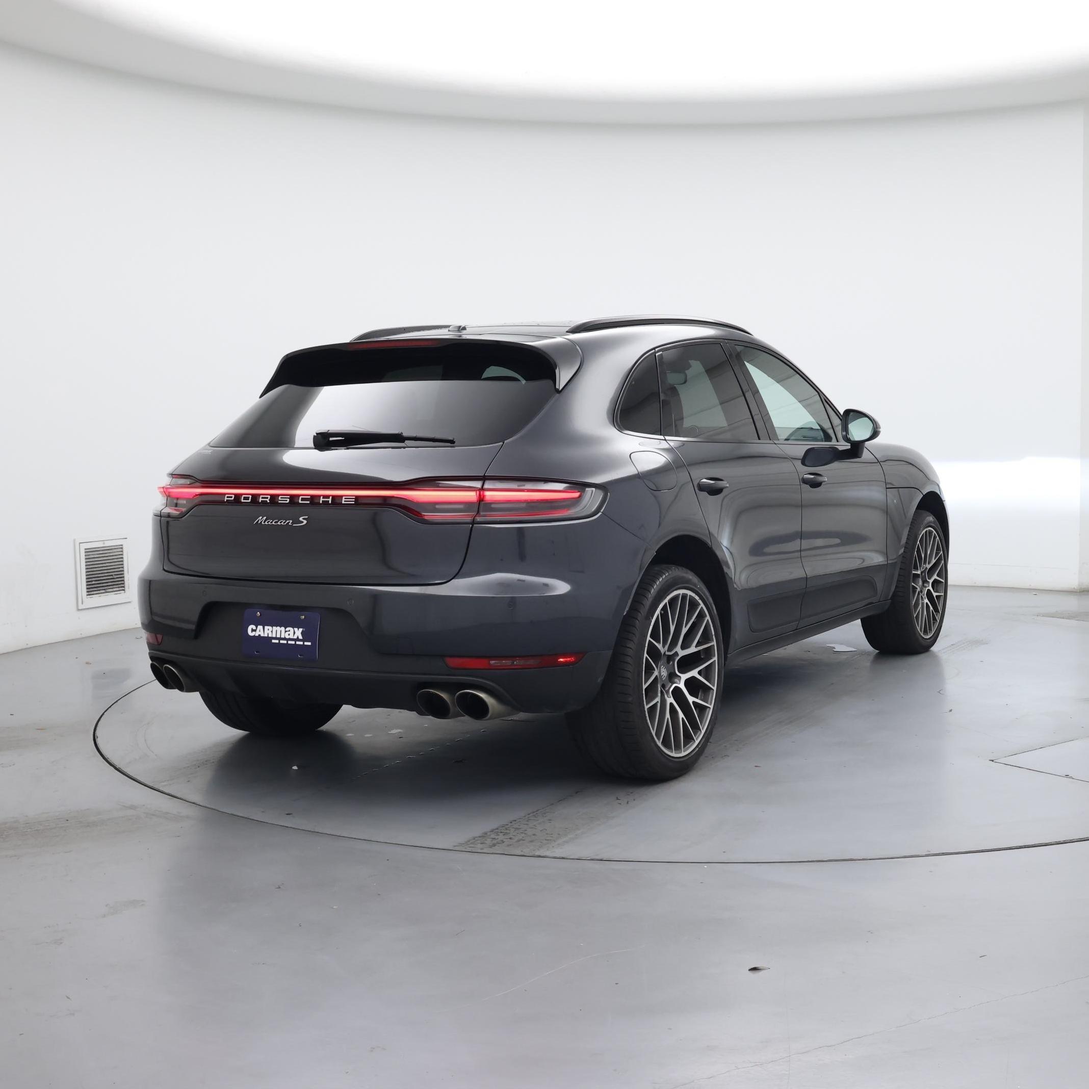 Thumbnail: 2020 Porsche Macan - 8