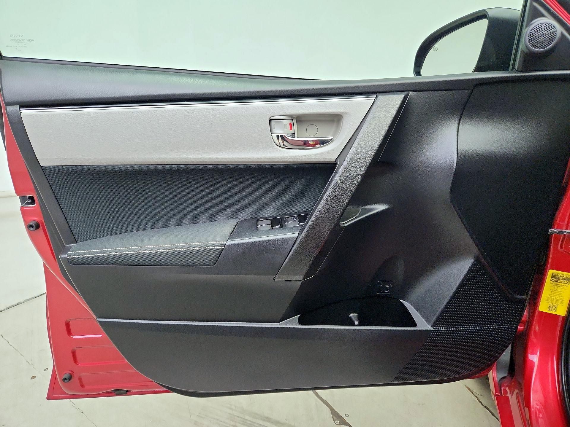 Thumbnail: 2019 Toyota Corolla - 12
